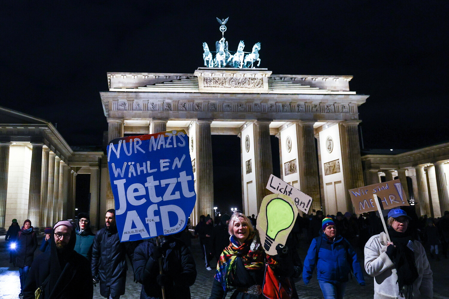 Demonstrationen gegen die extreme Rechte erstreckten sich von Deutschland bis nach Österreich