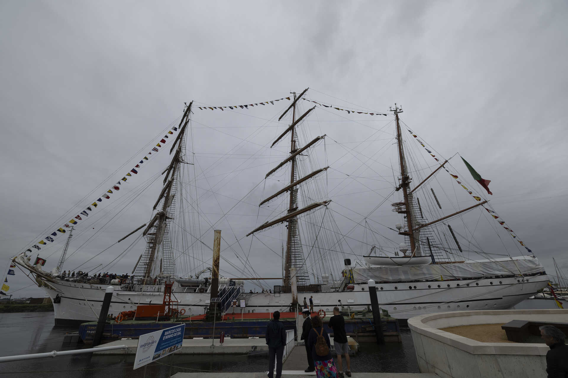 Quase 13 mil pessoas já visitaram navio-escola Sagres em Aveiro