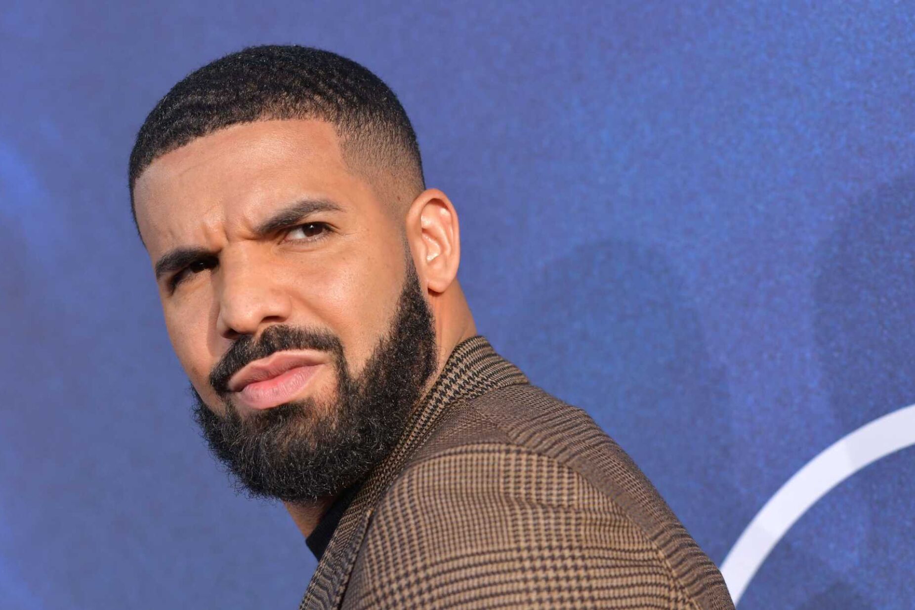 Segurança de Drake baleado a meio de polémica com Kendrick Lamar