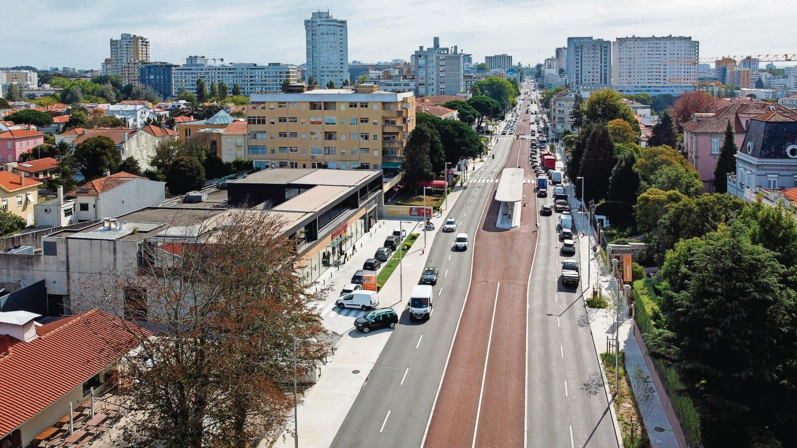 Porto's Metrobus Phase 2 Faces Opposition: Pedro Duarte Leads Petition for Change