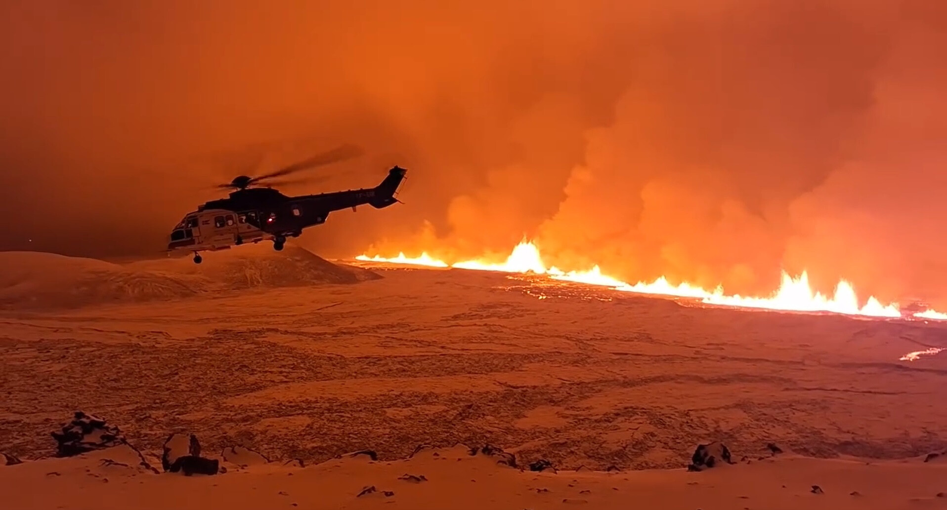 Las primeras imágenes de la erupción volcánica en Islandia
