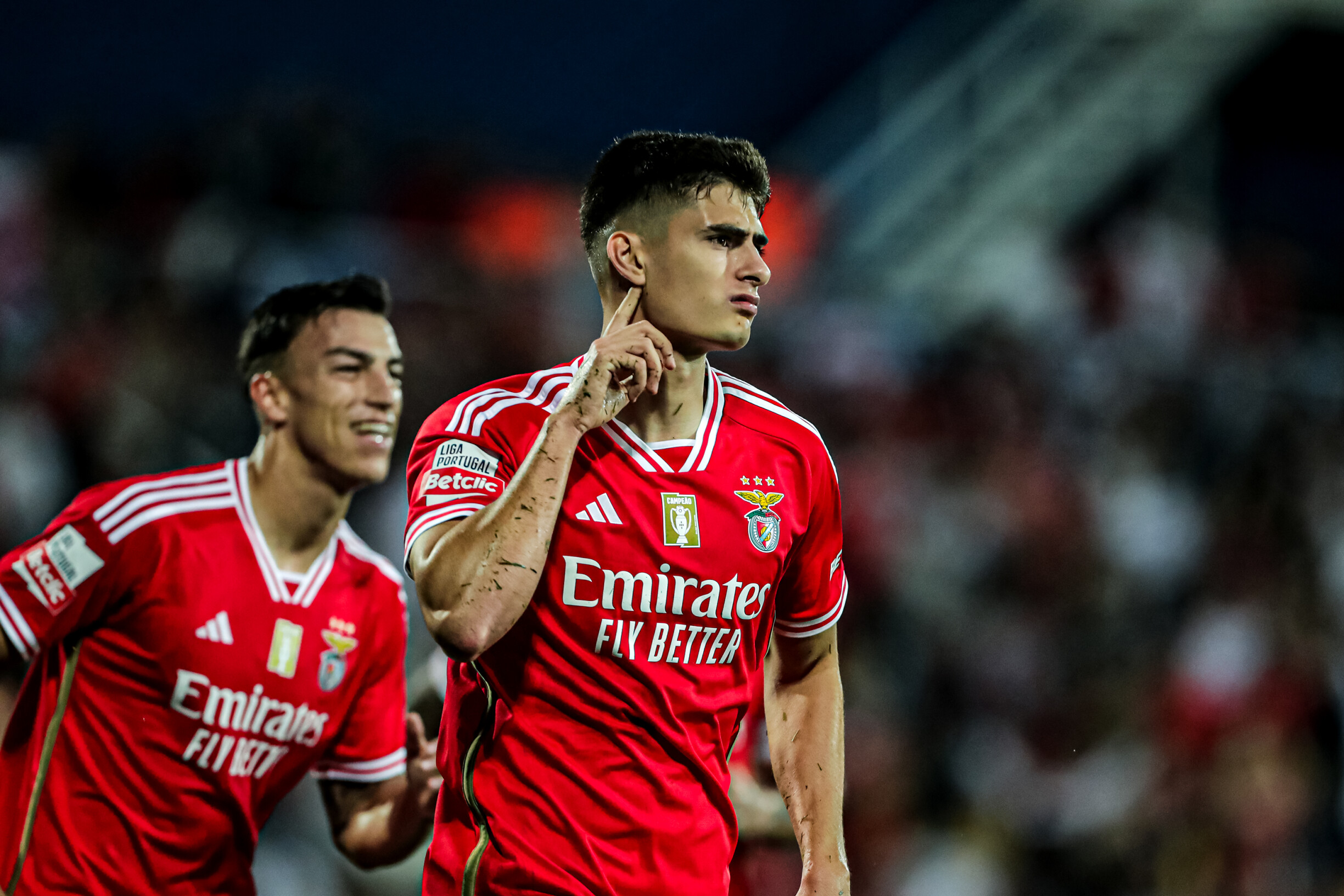 Jogador mais valioso fora dos principais campeonatos joga no Benfica