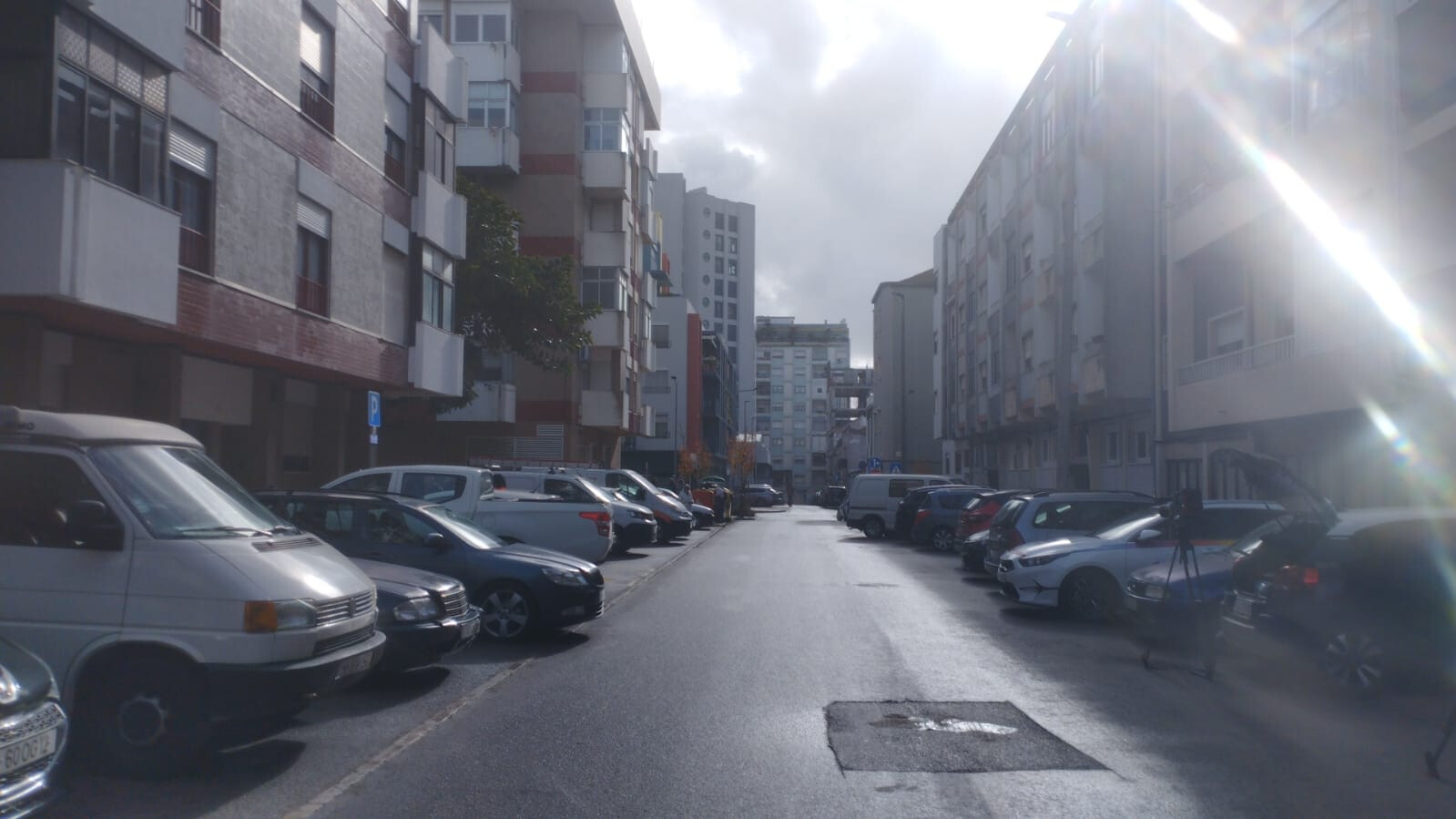 Tragic Family Incident: 14-Year-Old Alerts Authorities After Mother's Stabbing in Barreiro