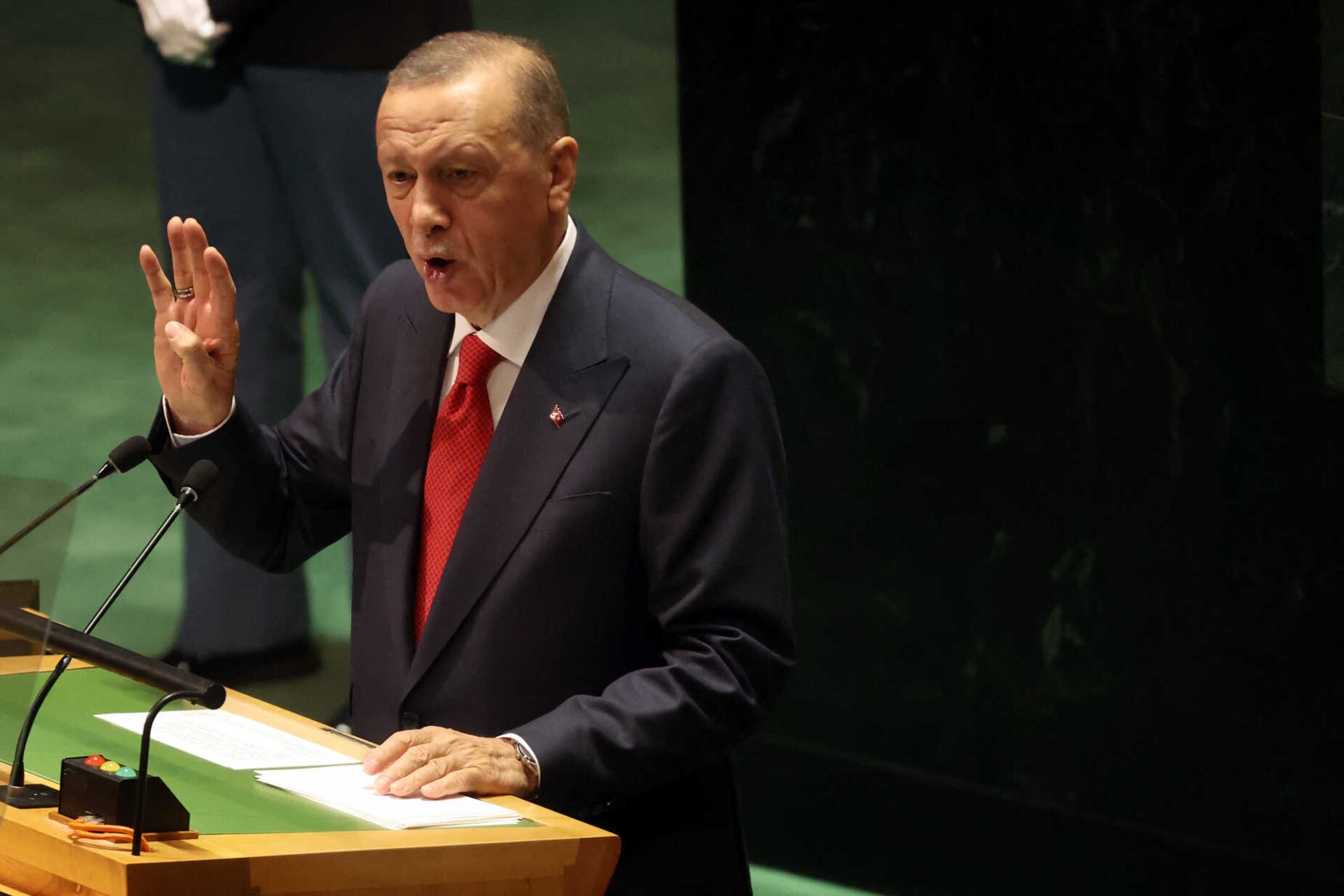 Erdogan vai intensificar esforços diplomáticos para fim da guerra
