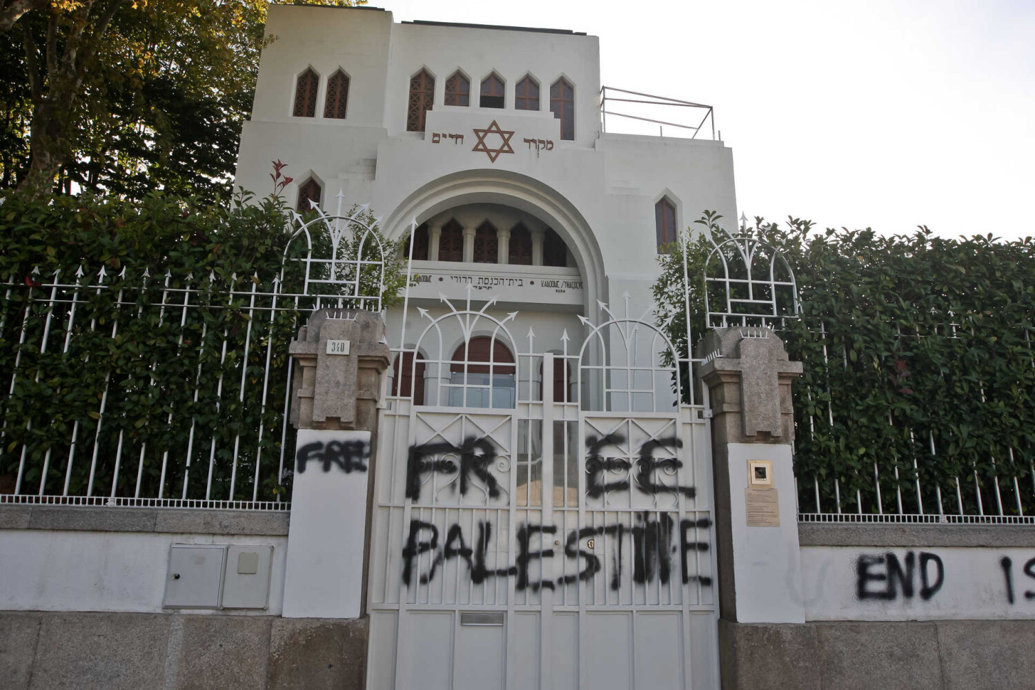 Maior sinagoga da Península Ibérica, no Porto, foi vandalizada com