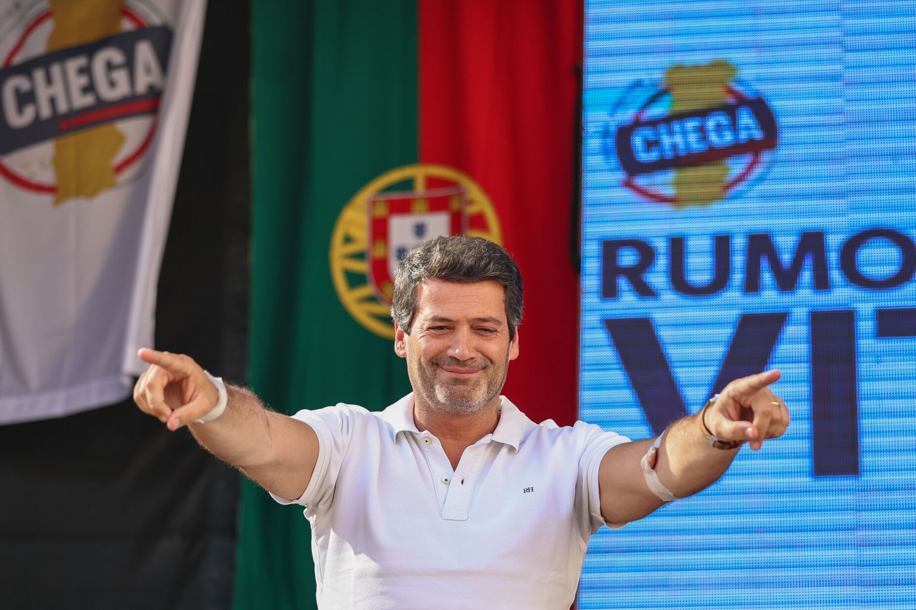 André Ventura at Praça do Município