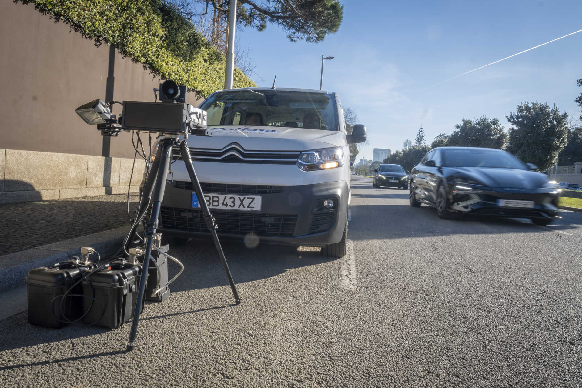 Caught Speeding at 180 km/h: Shocking Incident in Porto's Streets