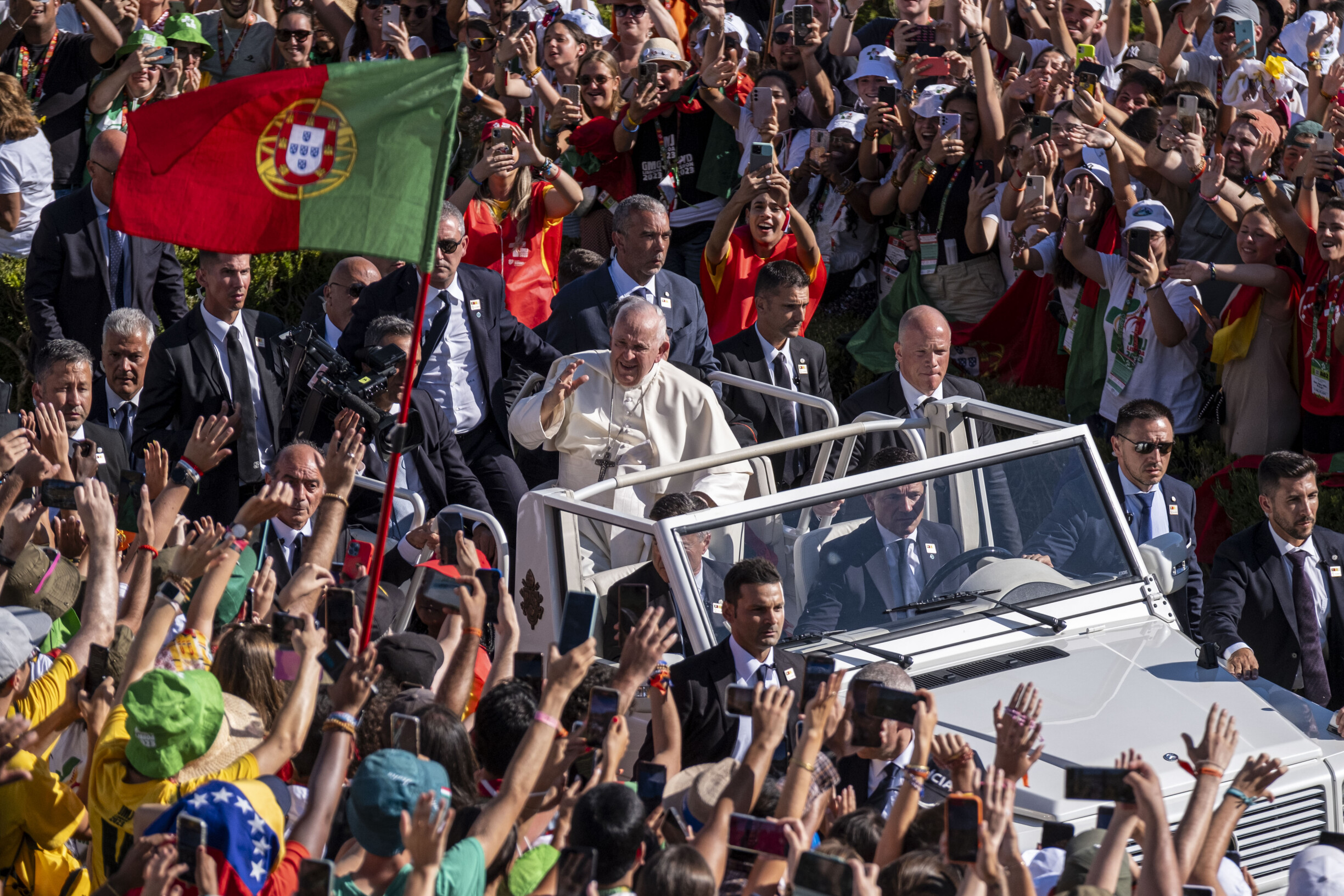 X Encontro Mundial das Famílias  Paróquia de São Francisco Xavier