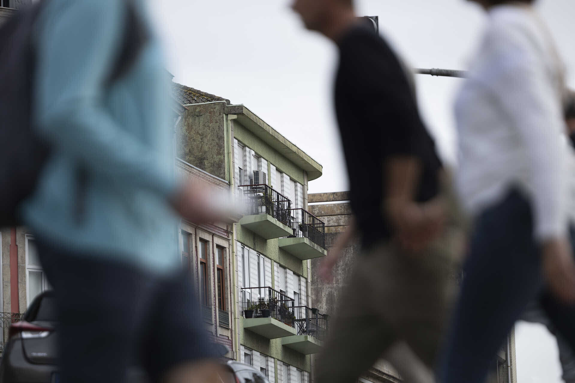 Aprovada isen o de imt e do imposto de selo para jovens na compra da