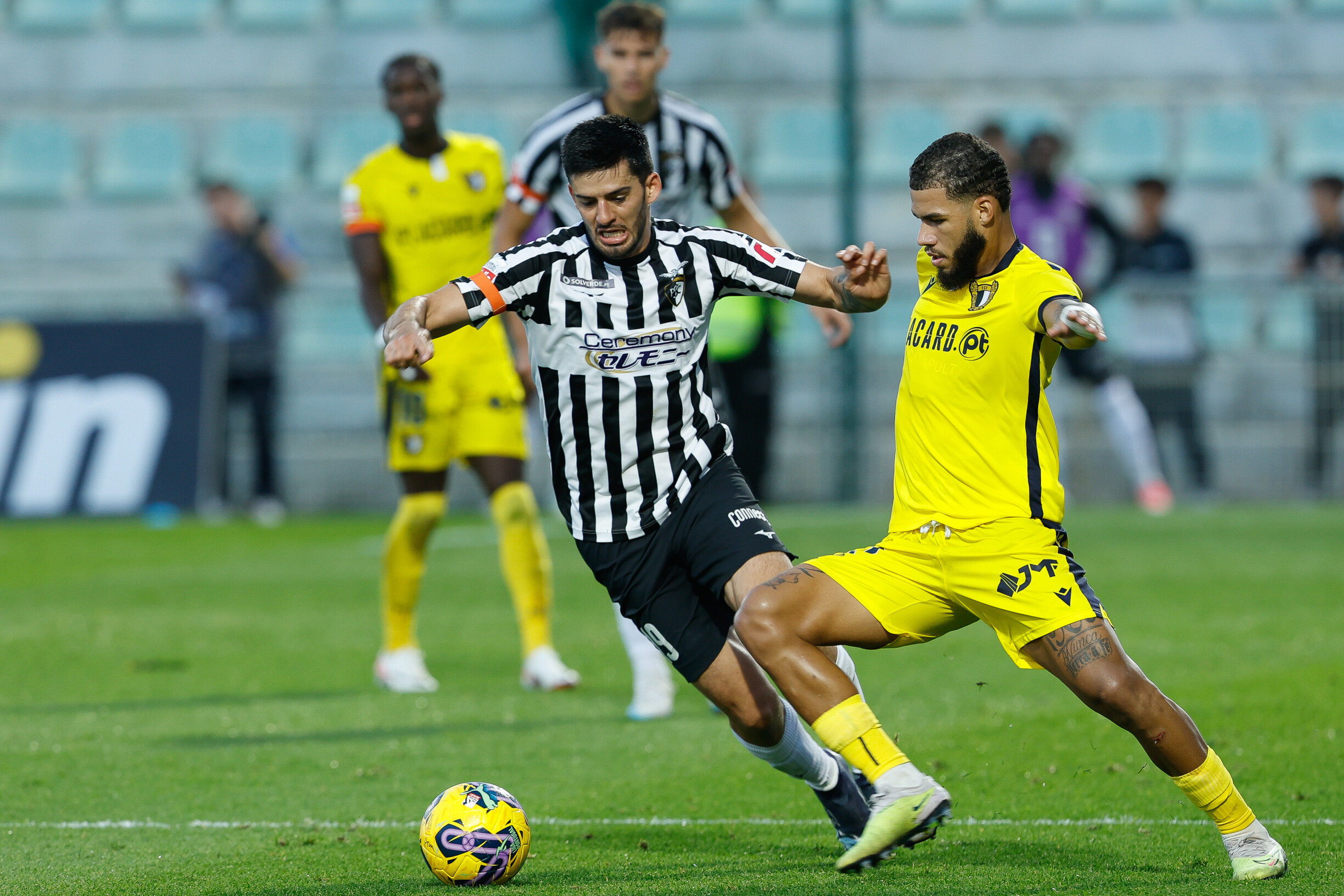 O empate entre Portimonense e Famalicão num minuto. Eis o resumo