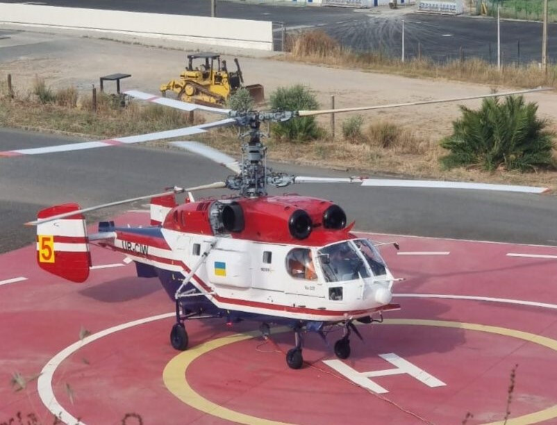 Portuguese Air Force Explains Daily Helicopter Flights Between Algarve and Alentejo for Wildfire Combat