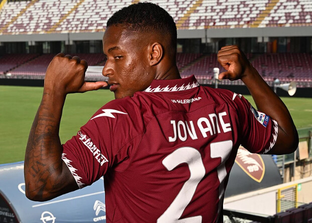 Jovane Cabral salva um ponto à Salernitana de Paulo Sousa