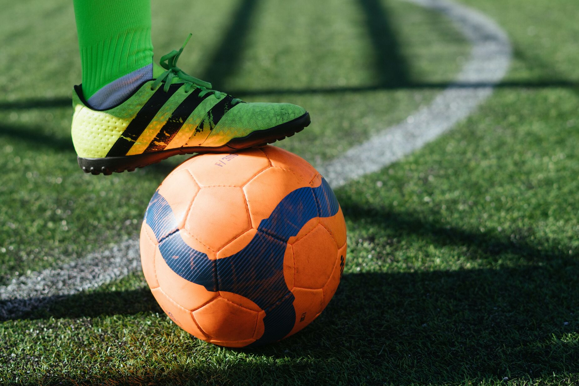 Jogar Futebol ajuda a emagrecer? Quais as vantagens? – Arena – Dicas de  Futebol e Treino