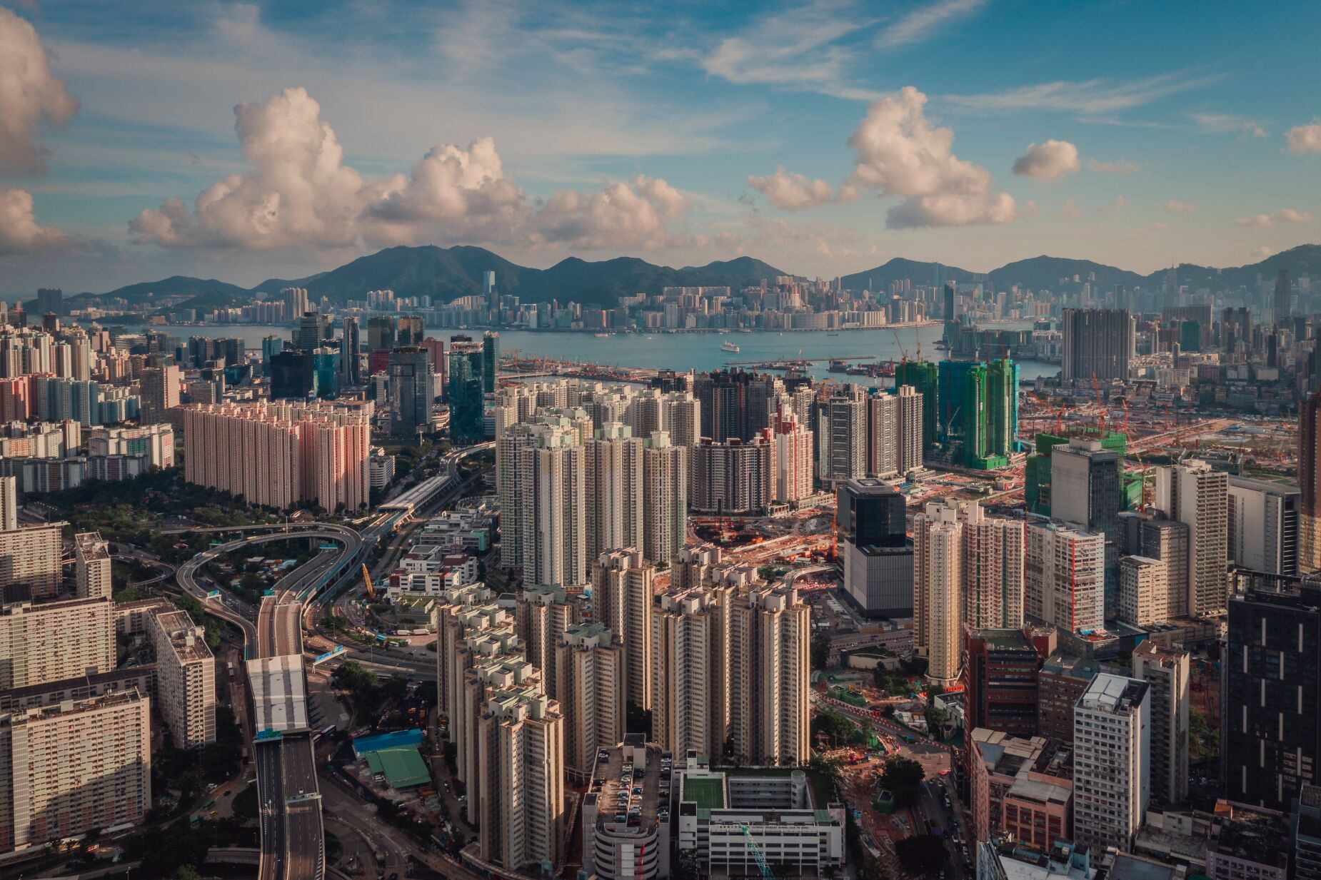Hong Kong vai oferecer 500 mil voos grátis para visitar a cidade