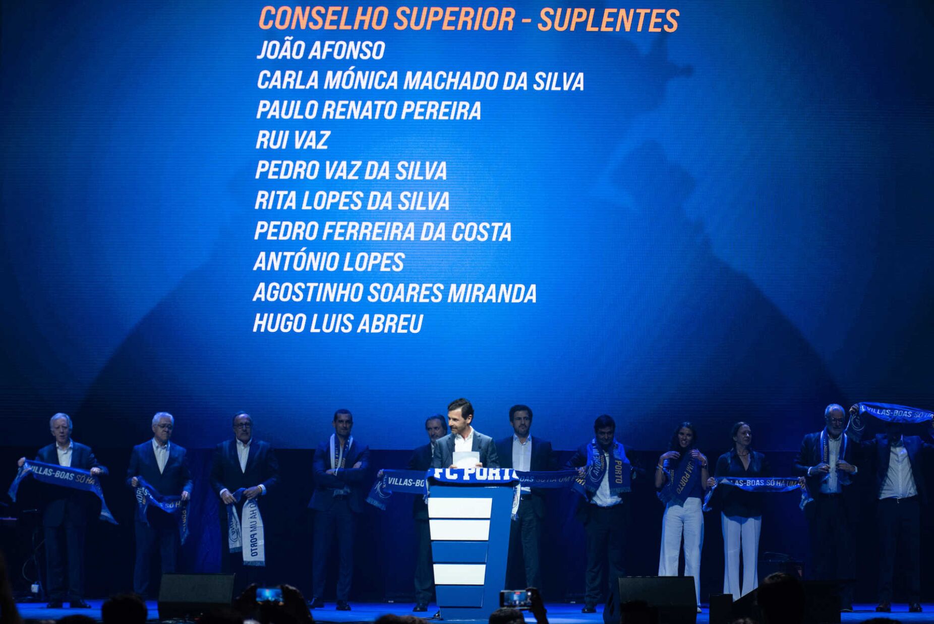 Villas-Boas vai votar às 12h00 e acompanhará noite eleitoral na sede de campanha