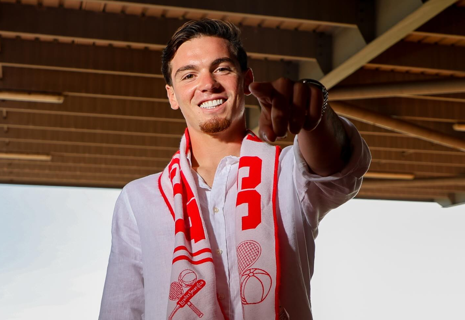 José Bica regressa ao Leixões proveniente do Vitória de Guimarães