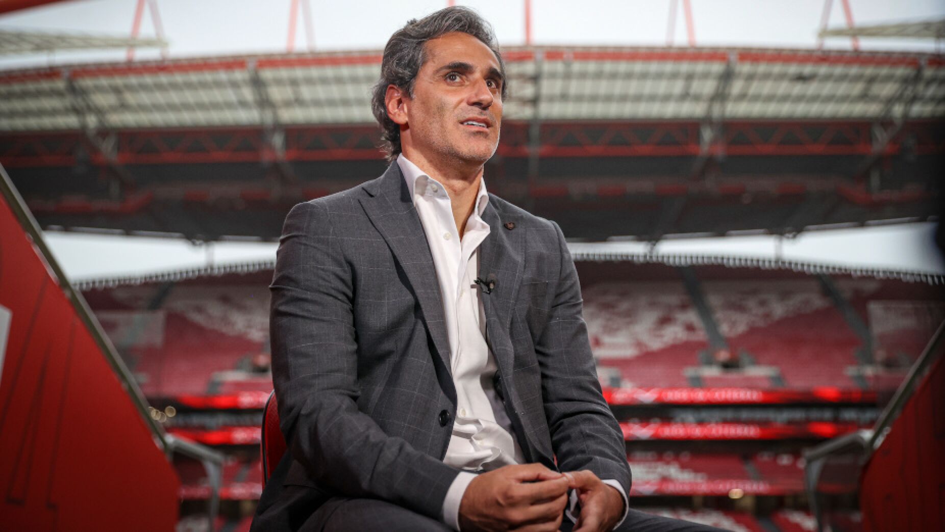 Jonas: Arthur Cabral? Não é fácil jogar no Benfica