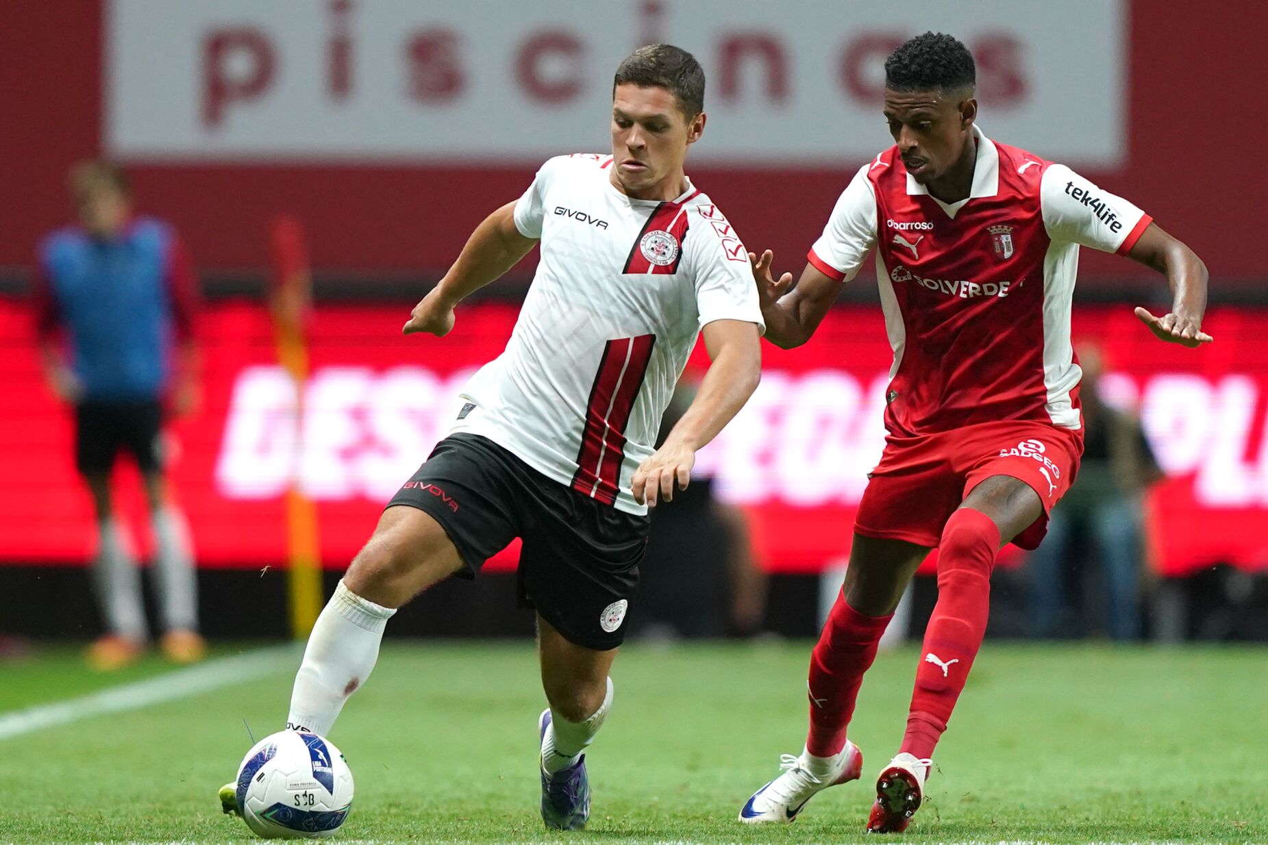 Três jogadores do Braga continuam na porta de saída