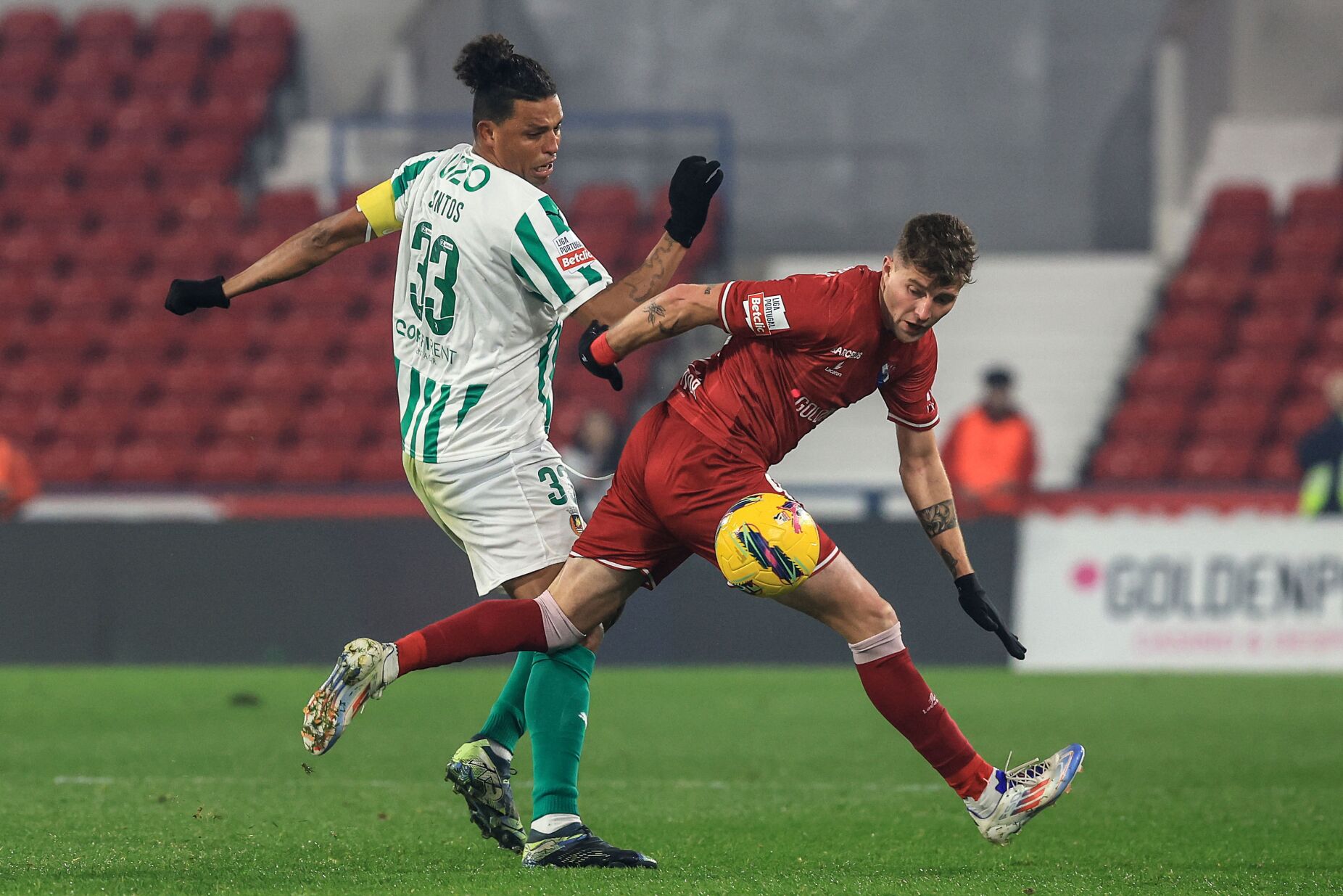 Draw keeps Gil Vicente and Rio Ave separated by one point Draw keeps Gil Vicente and Rio Ave separated by one point