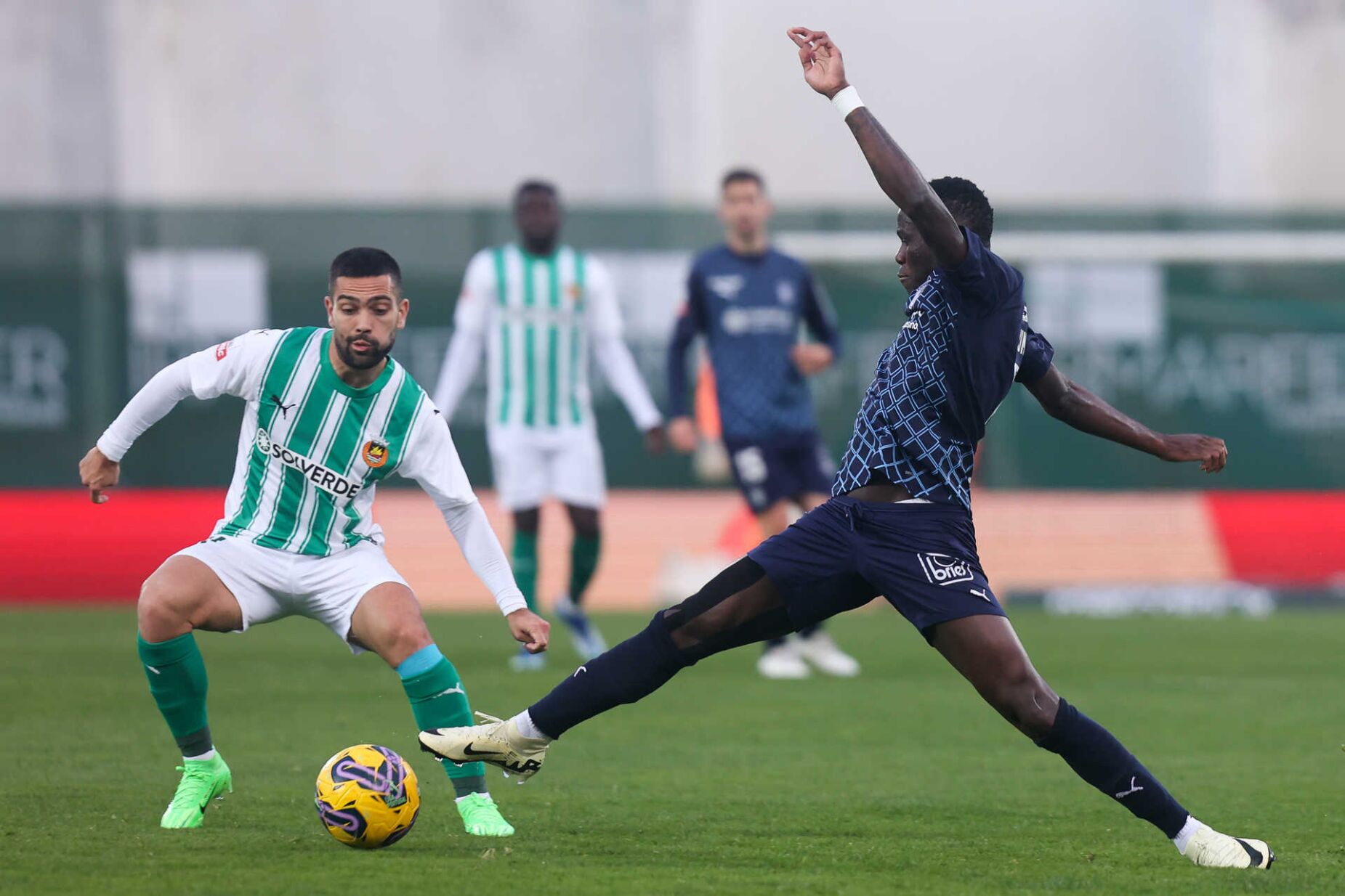 Recuperado de lesão, Joca volta a sorrir e já decide no Rio Ave