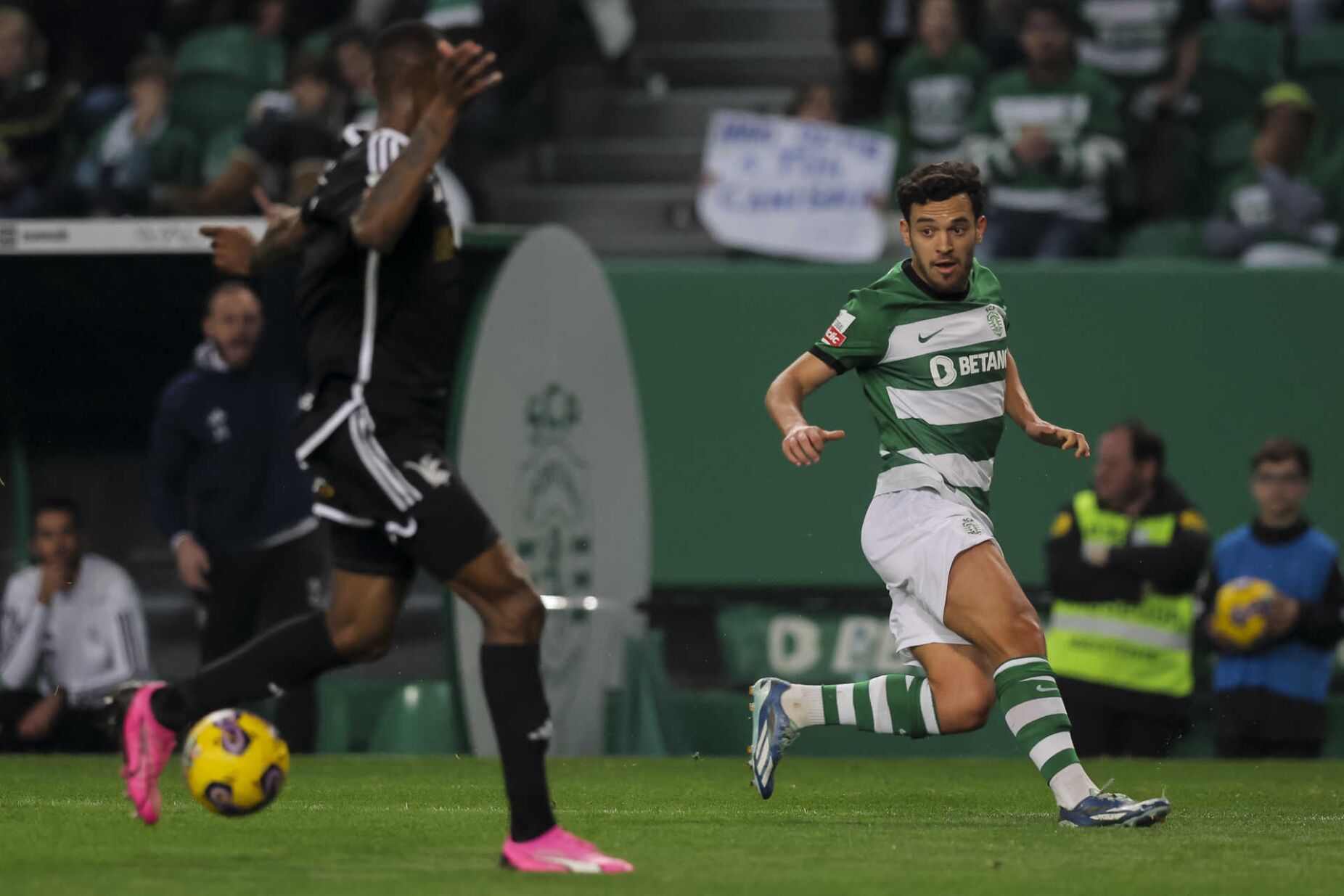 O Que Pedro Gonçalves Dá Ao Sporting Também Pode Dar à Seleção