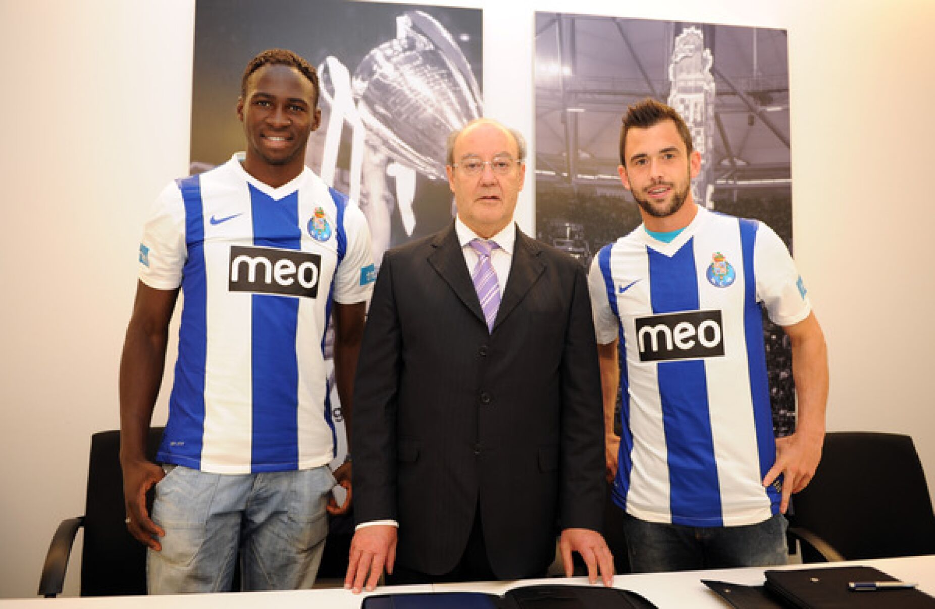 "Obrigado por ter acreditado em mim", diz Mangala a Pinto da Costa