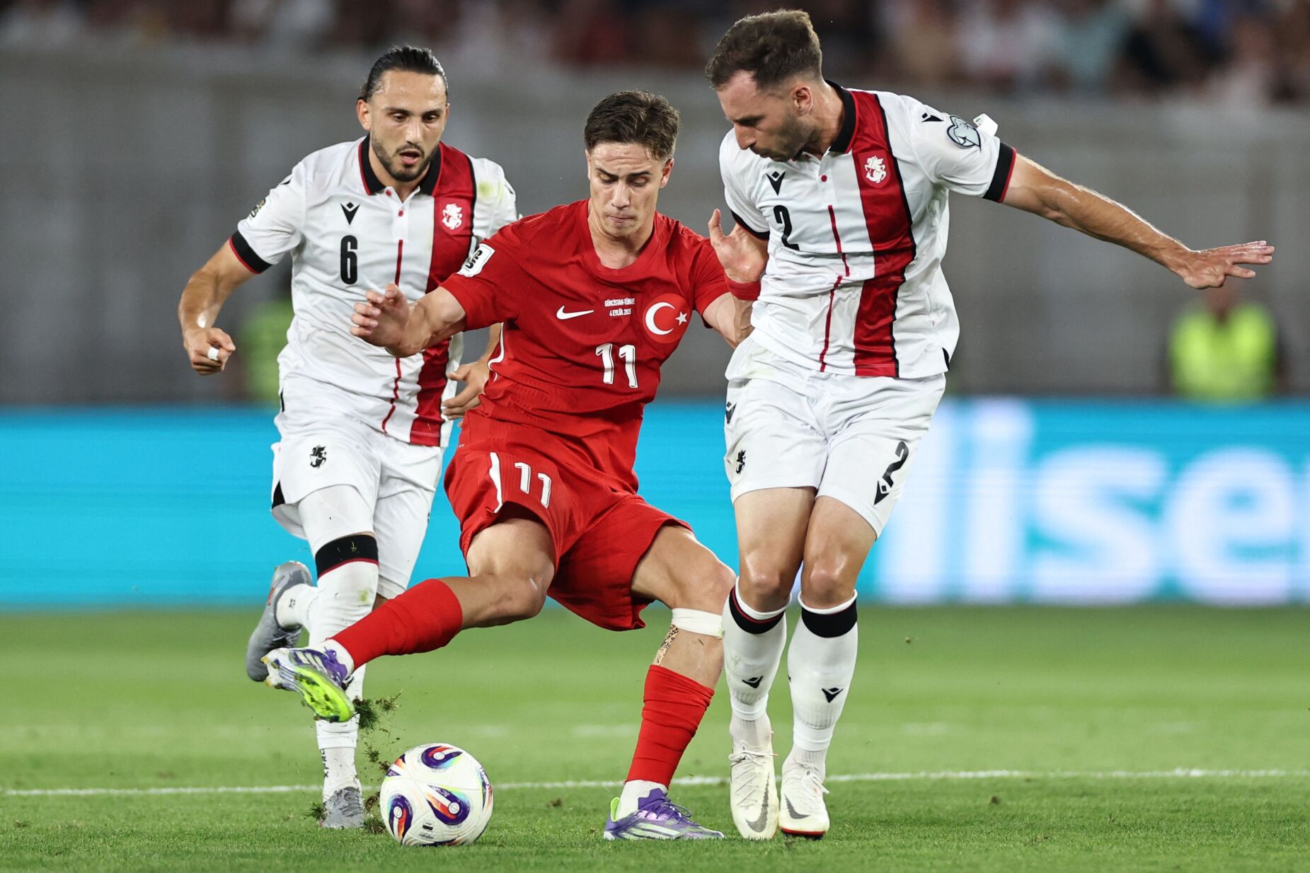 Sporting: Kochorashvili quer "jogar bem no clube" para ajudar a seleção