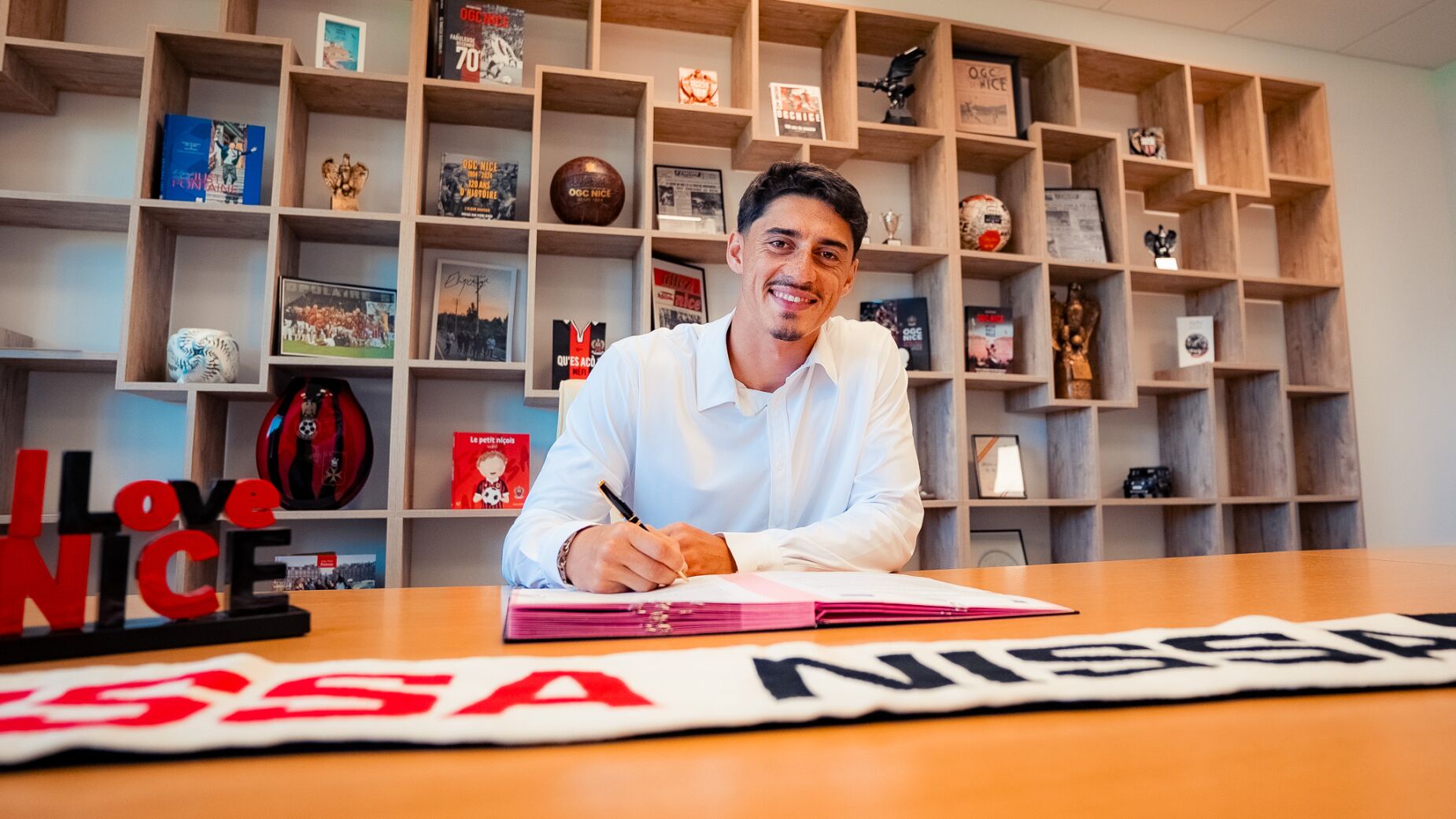"João Neves disse-me que a liga francesa era mais competitiva do que a portuguesa"