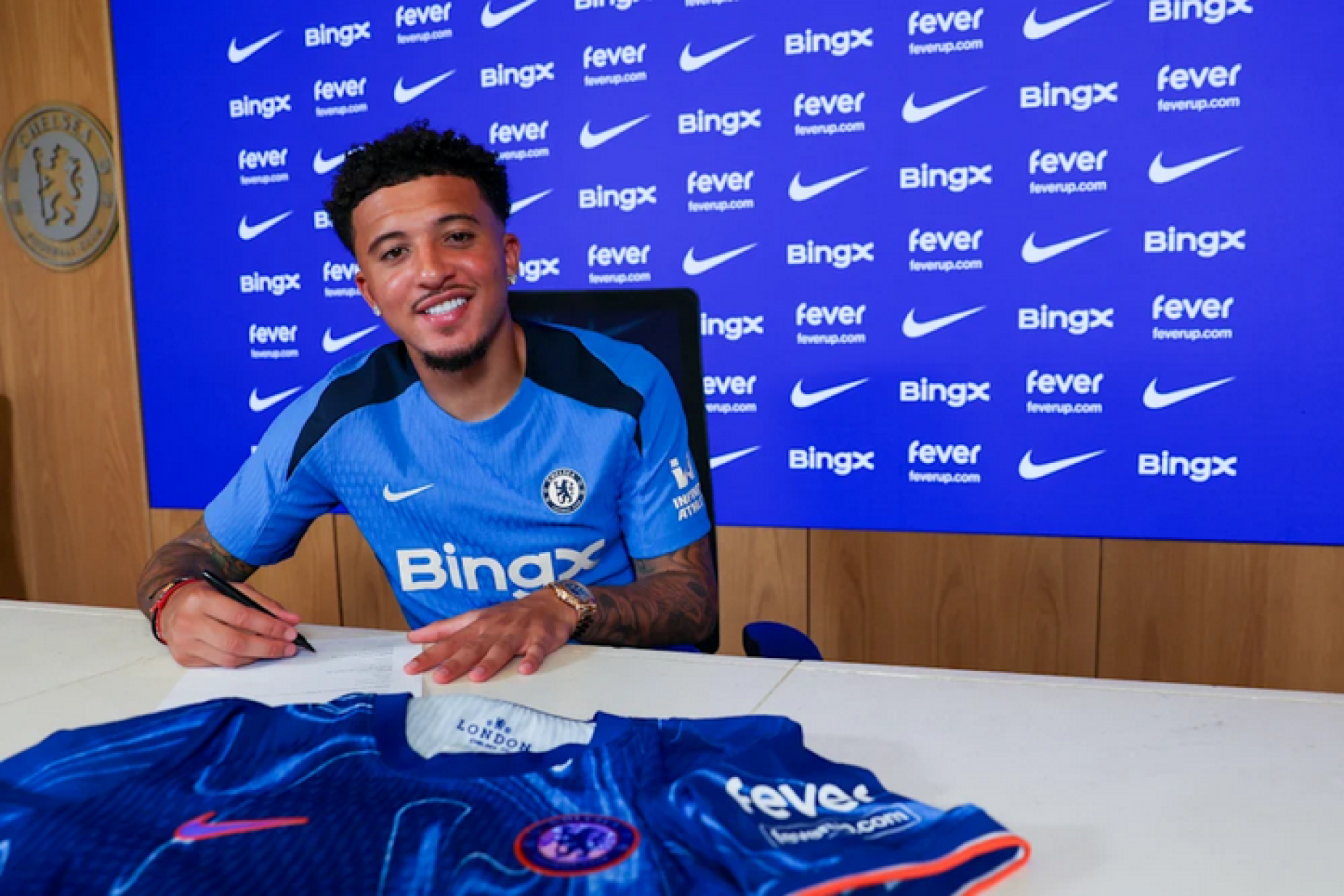 Oficial: Jadon Sancho é reforço do Chelsea