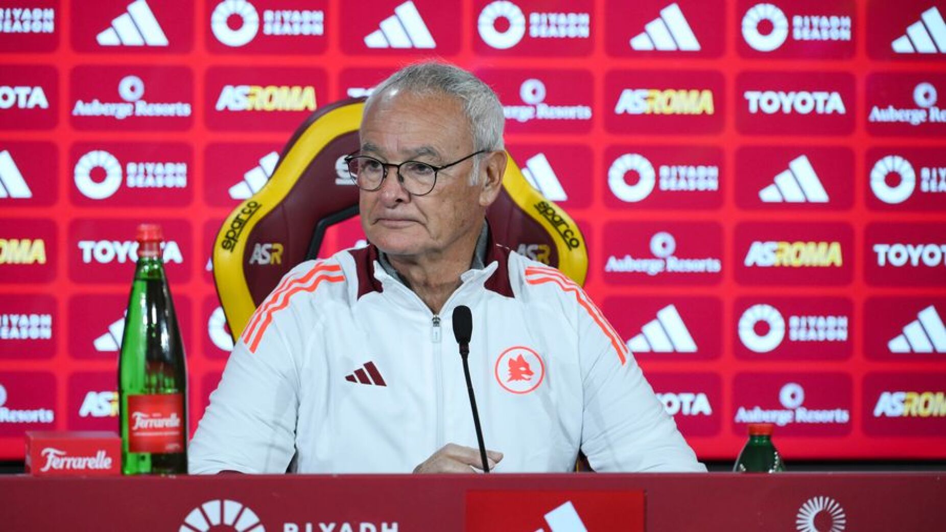 Claudio Ranieri recusa seleção de Itália: "Decidi manter-me na Roma"