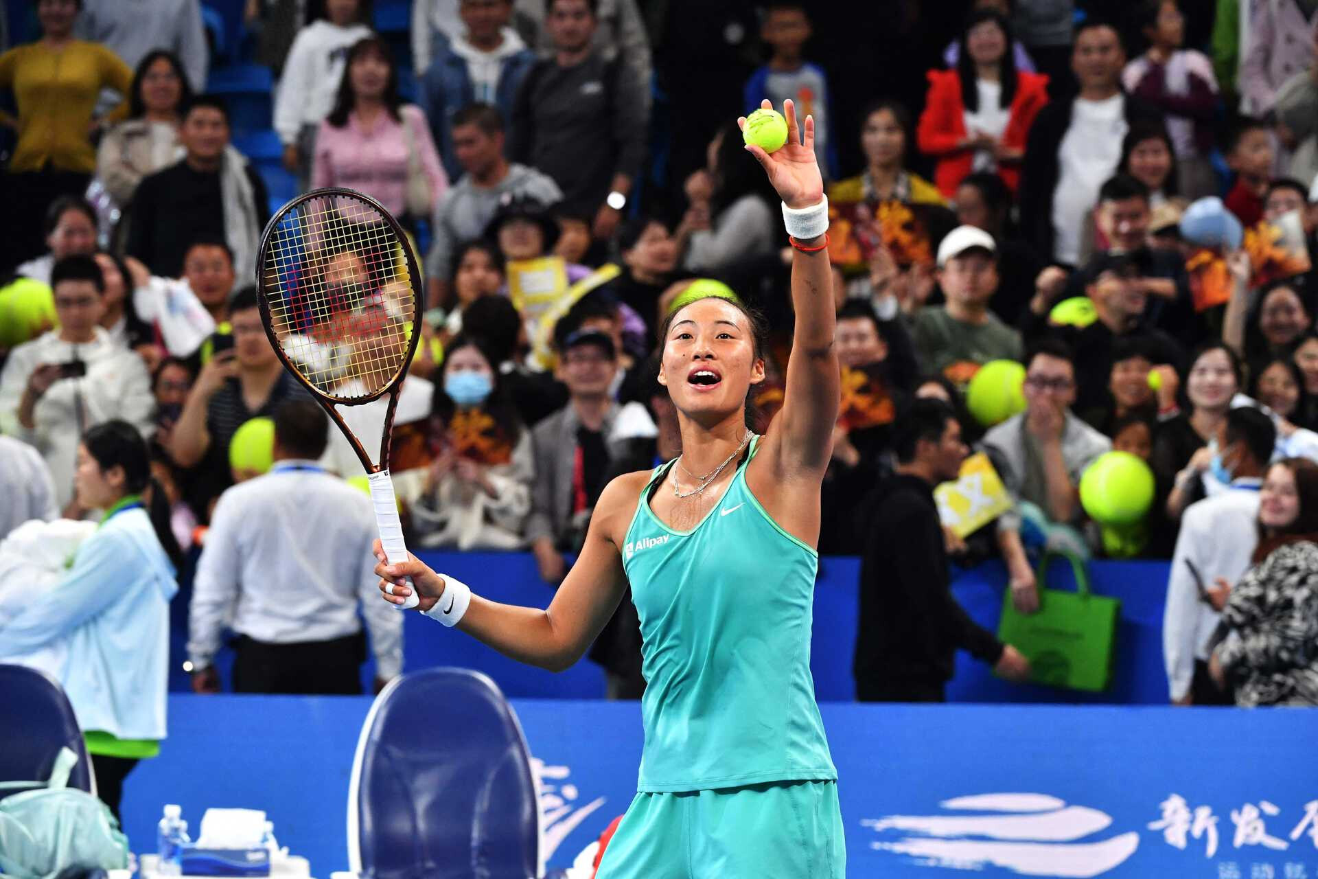 Qinwen Zheng Venceu Barbora Krejcikova Para Conquistar O Torneio De ...