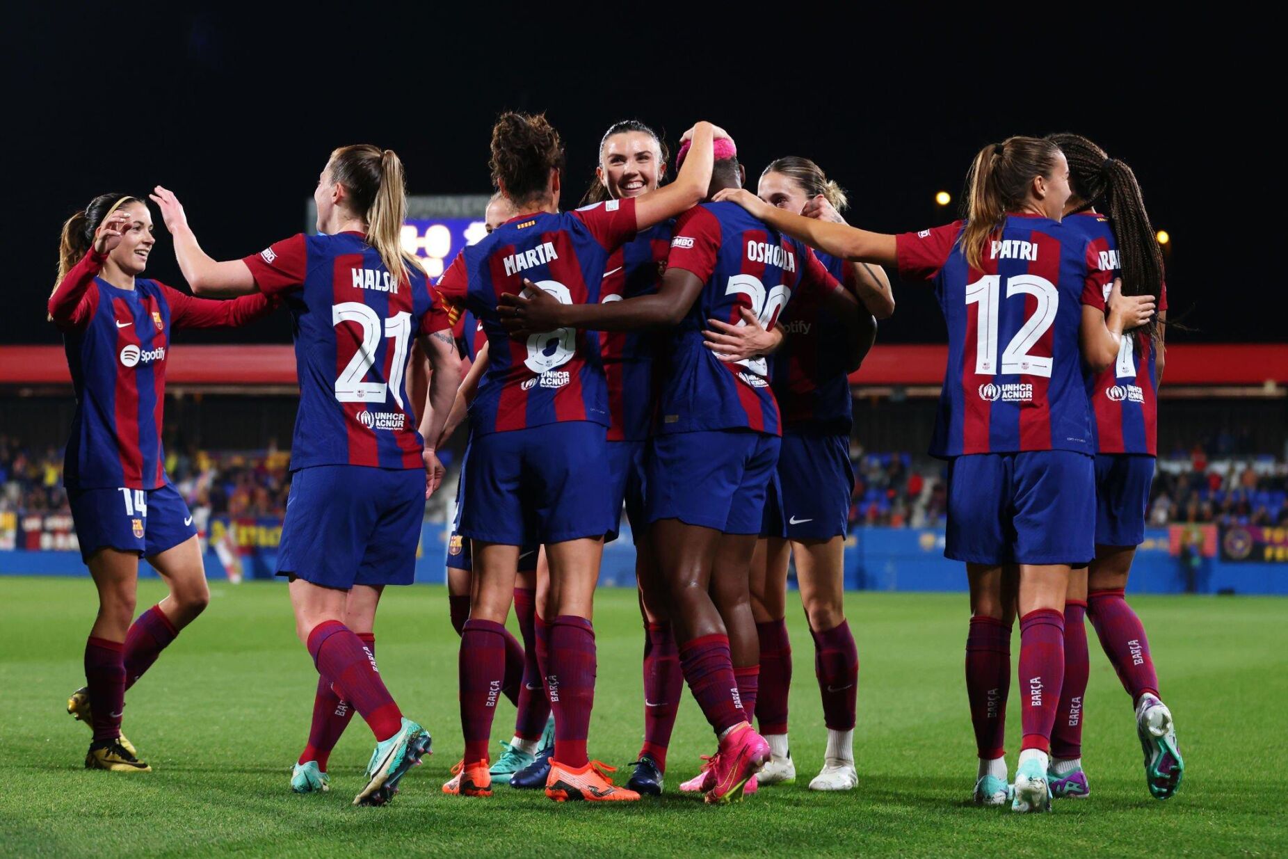 Benfica arranca Champions feminina da pior forma: goleado em Barcelona