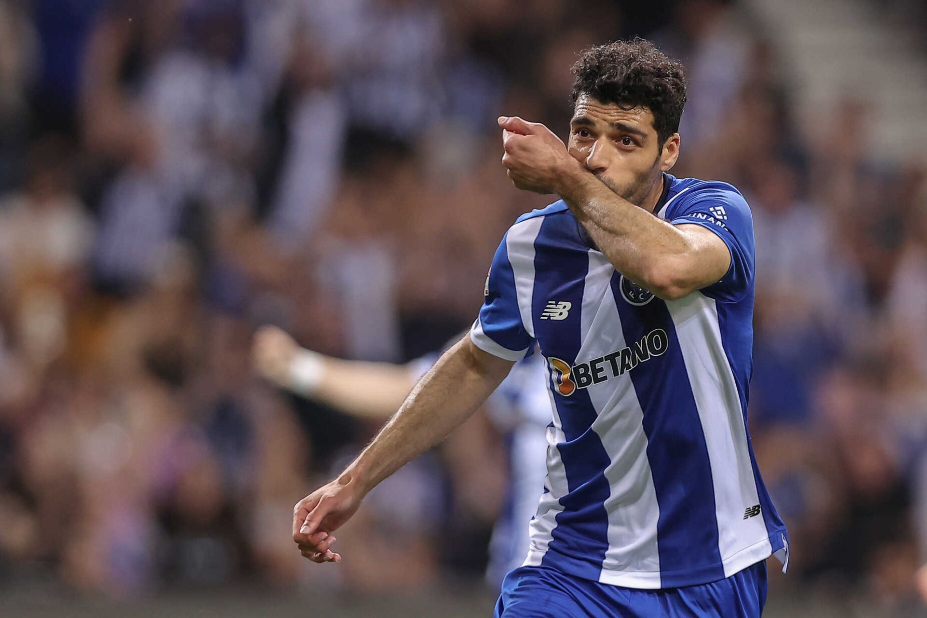 Taremi em destaque: é o atacante da I Liga que faz melhor trabalho defensivo