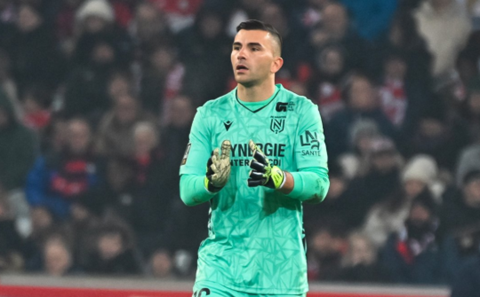 Anthony Lopes estreia-se na baliza do Nantes no empate em Lille