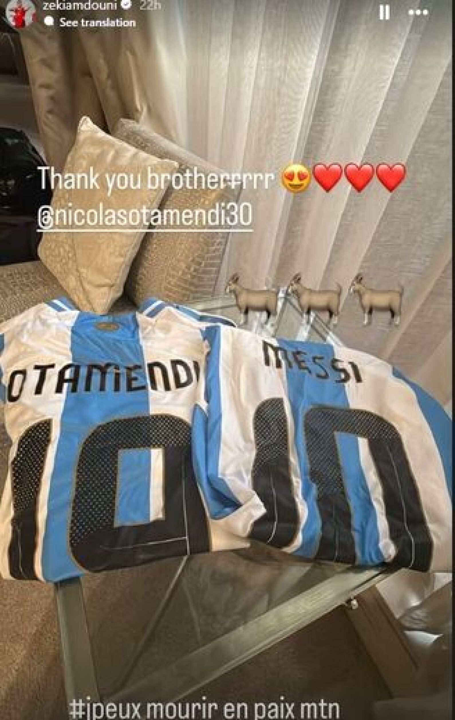 Amdouni recebe camisola de Messi: "Já posso morrer em paz"