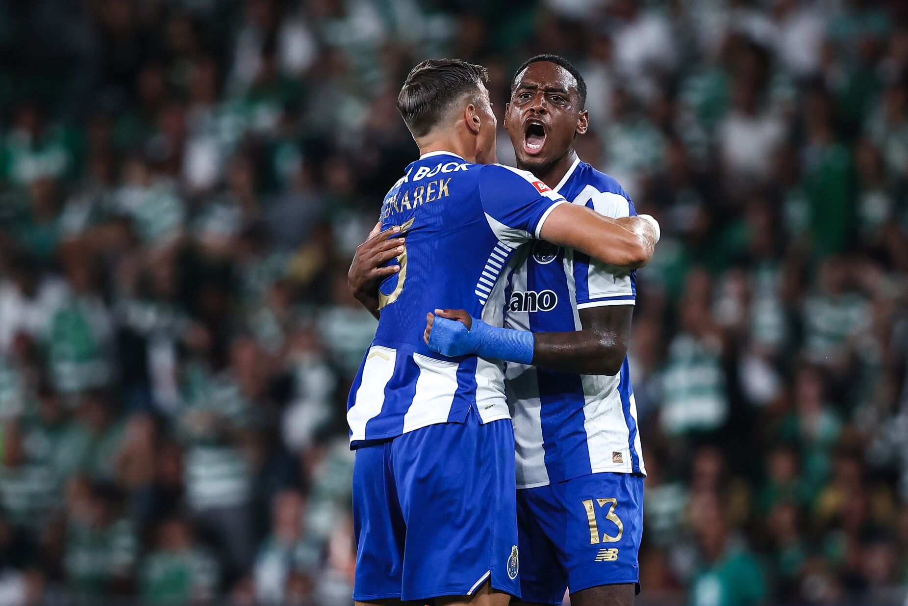 "Pablo Rosario é elegante com bola e joga com real autoridade"