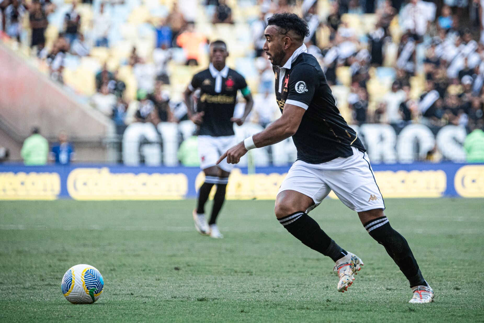 Vasco da Gama goleado na estreia de Álvaro Pacheco no comando técnico