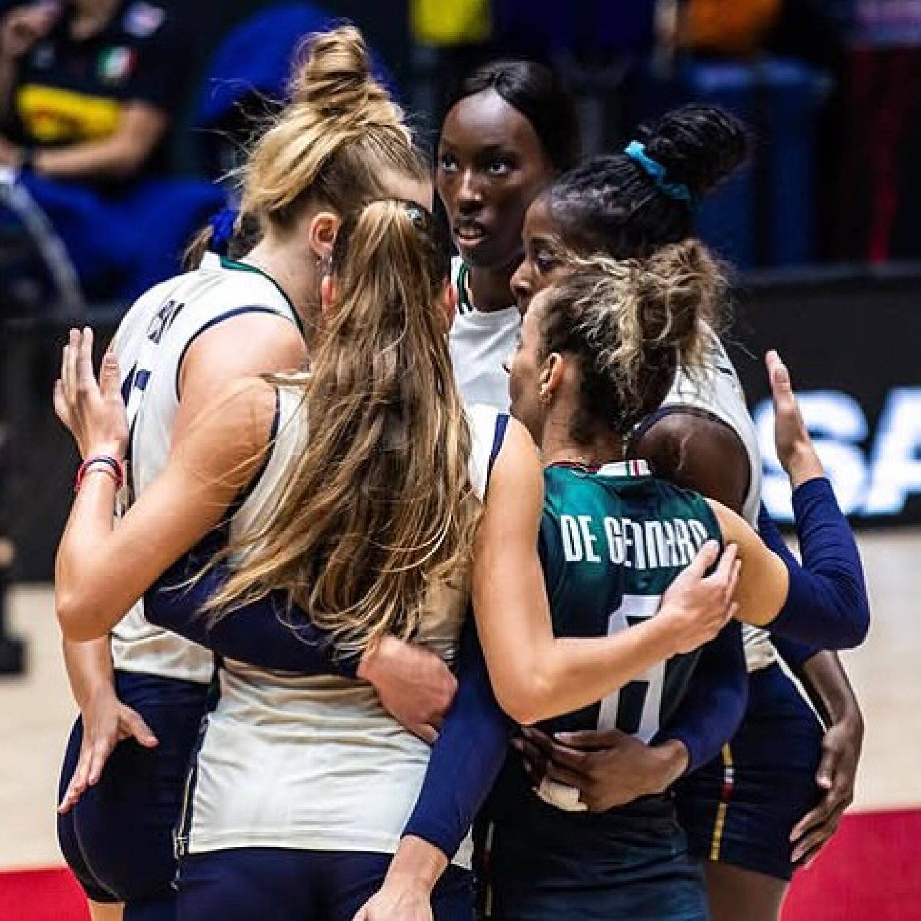 Itália bate Turquia e sagra-se campeã mundial de voleibol feminino