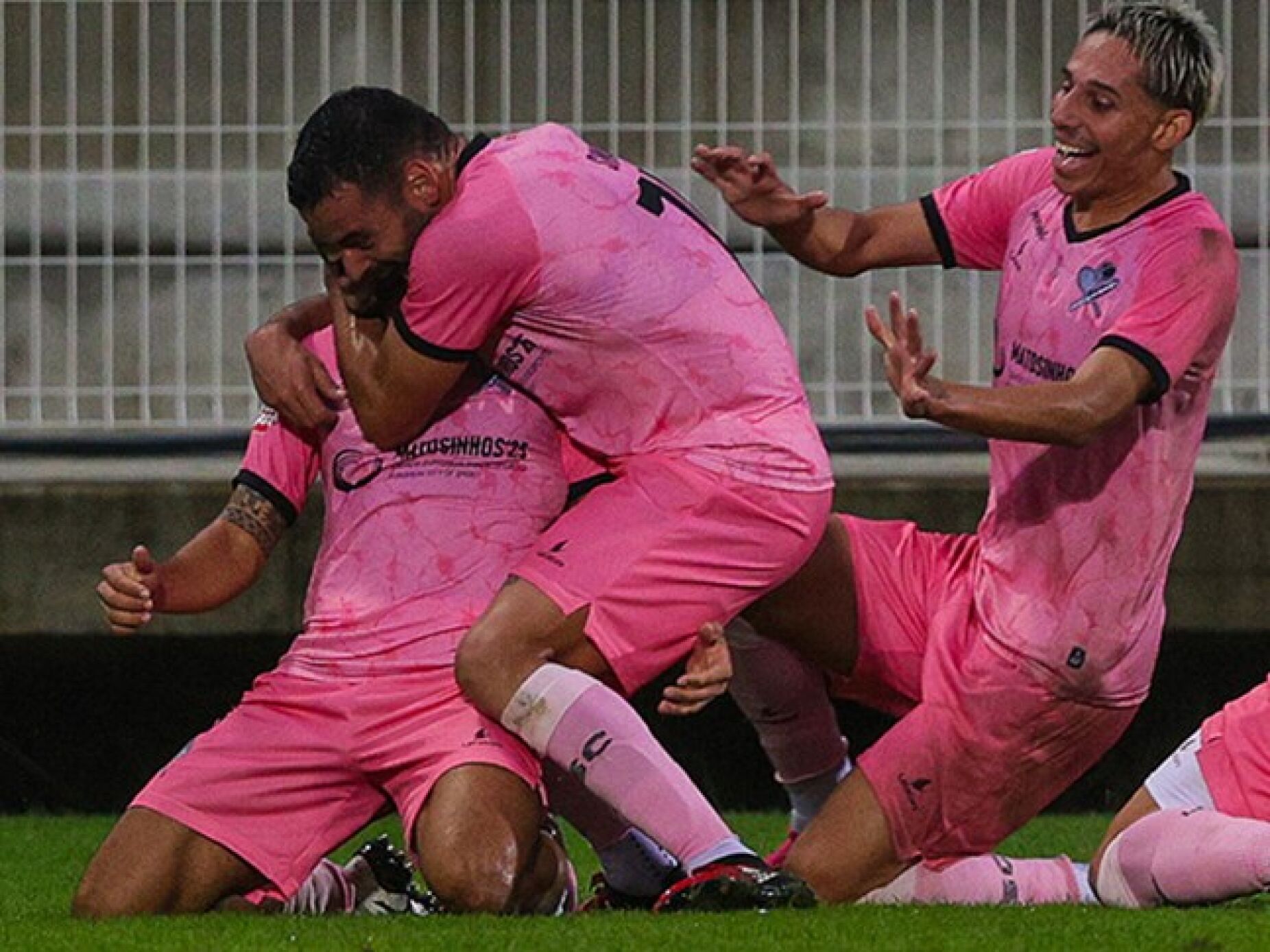 Leixões vence Portimonense com três golos na primeira parte