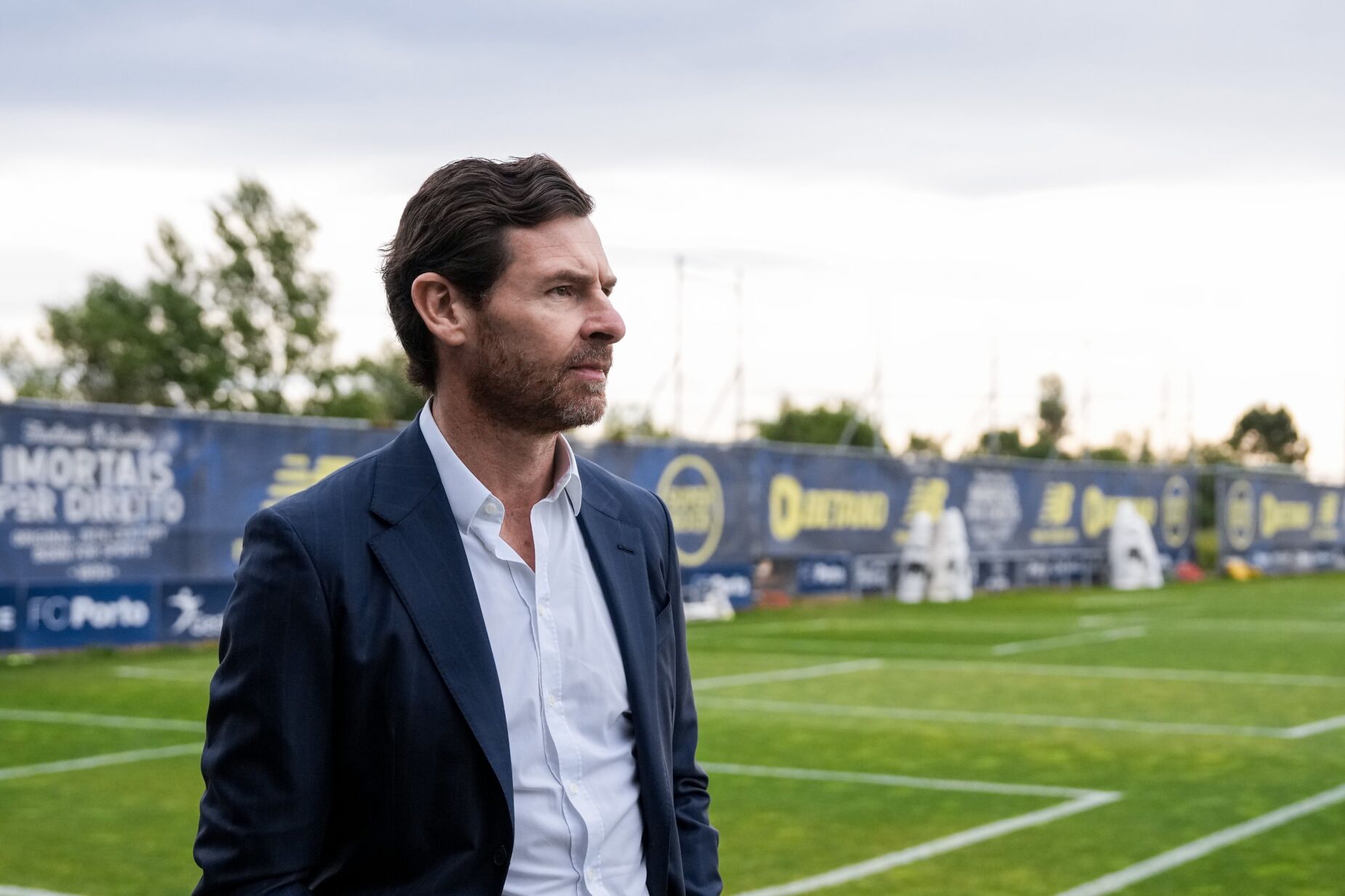 Academia do FC Porto: André Villas-Boas pede reunião urgente na Maia