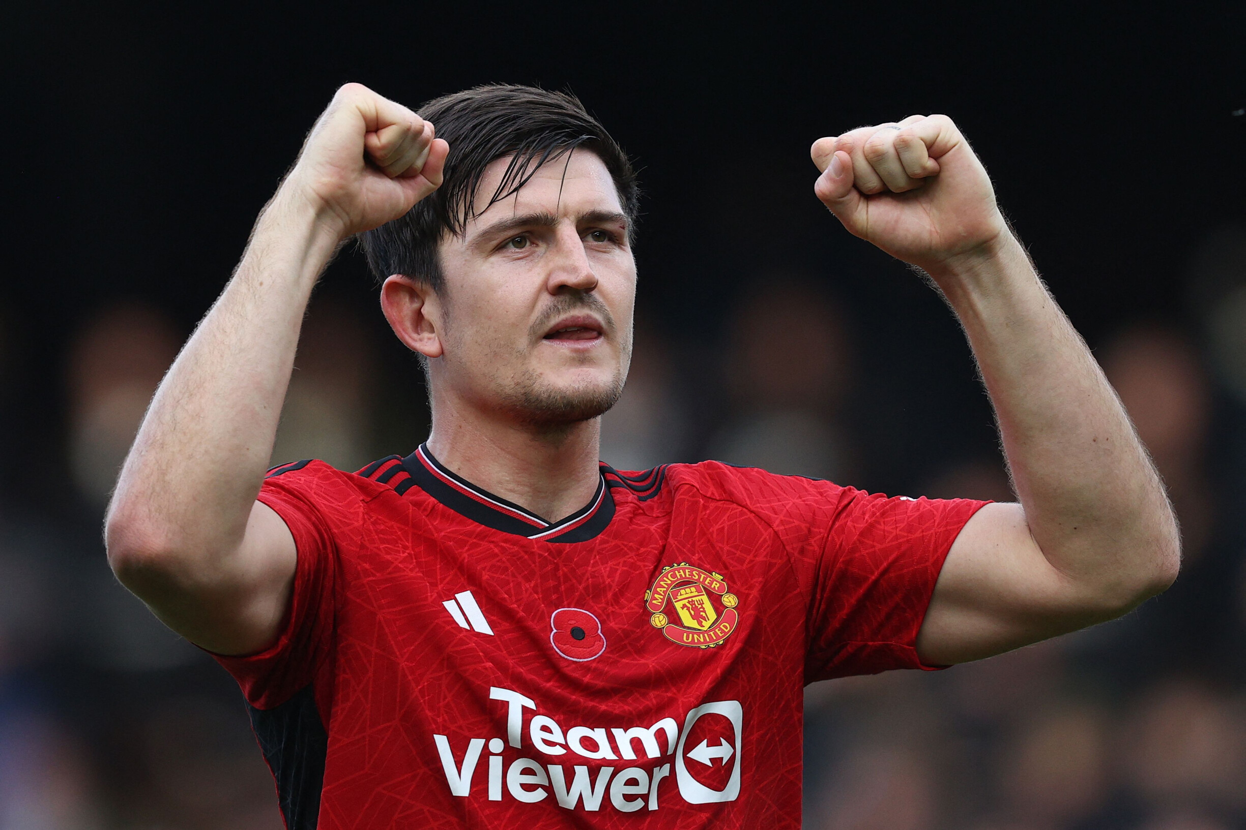 Volta por cima! Maguire é eleito melhor jogador do mês na Premier League