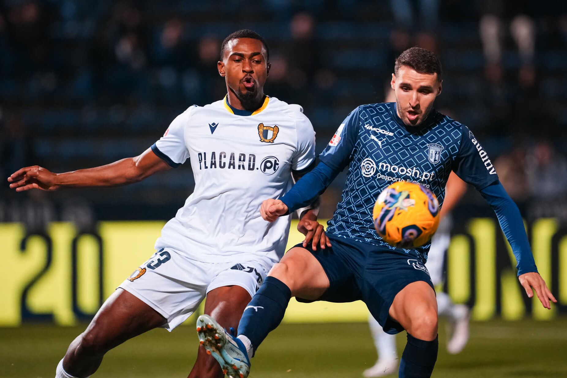 Famalicão garante encaixe de milhões com a venda Otávio ao Paris FC