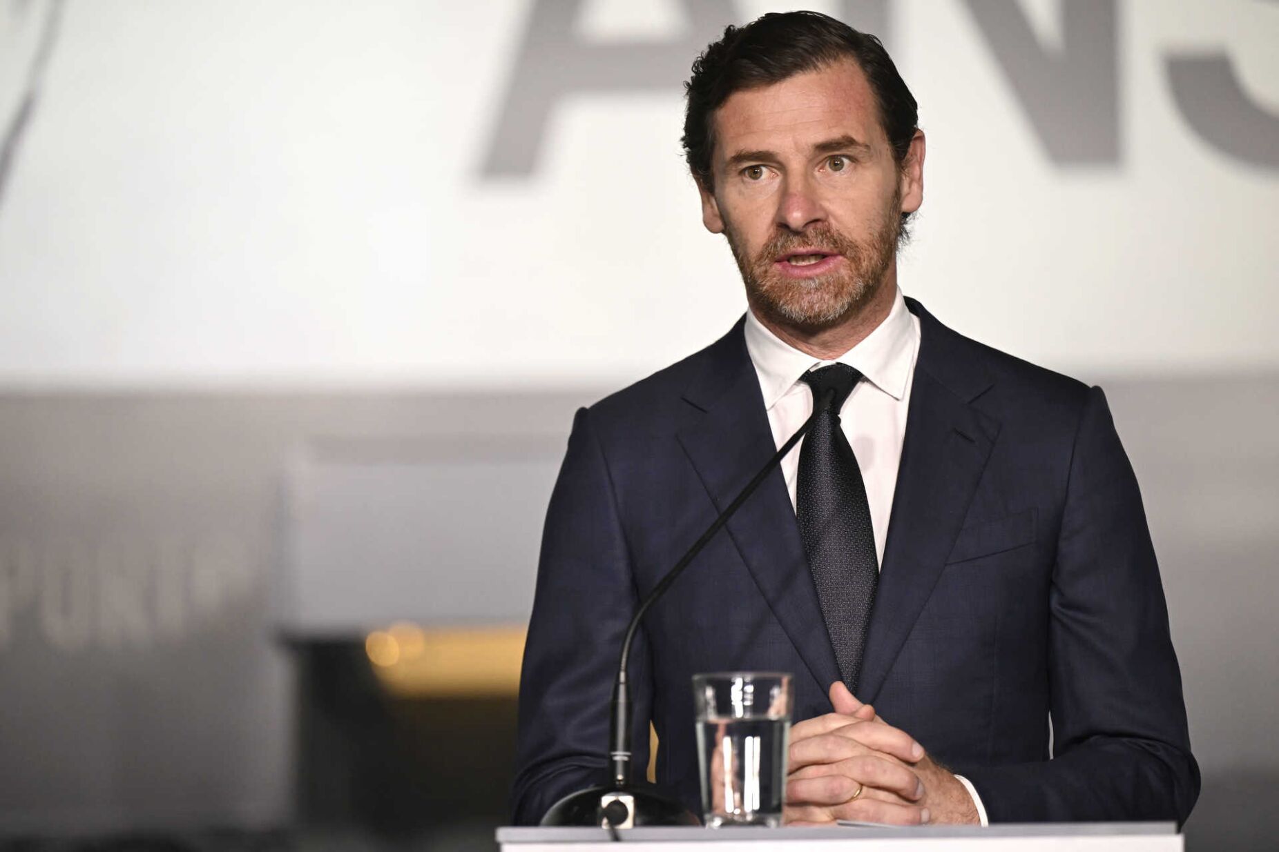 Villas-Boas: "O FC Porto saiu do espetro da ruína financeira em que se encontrava"