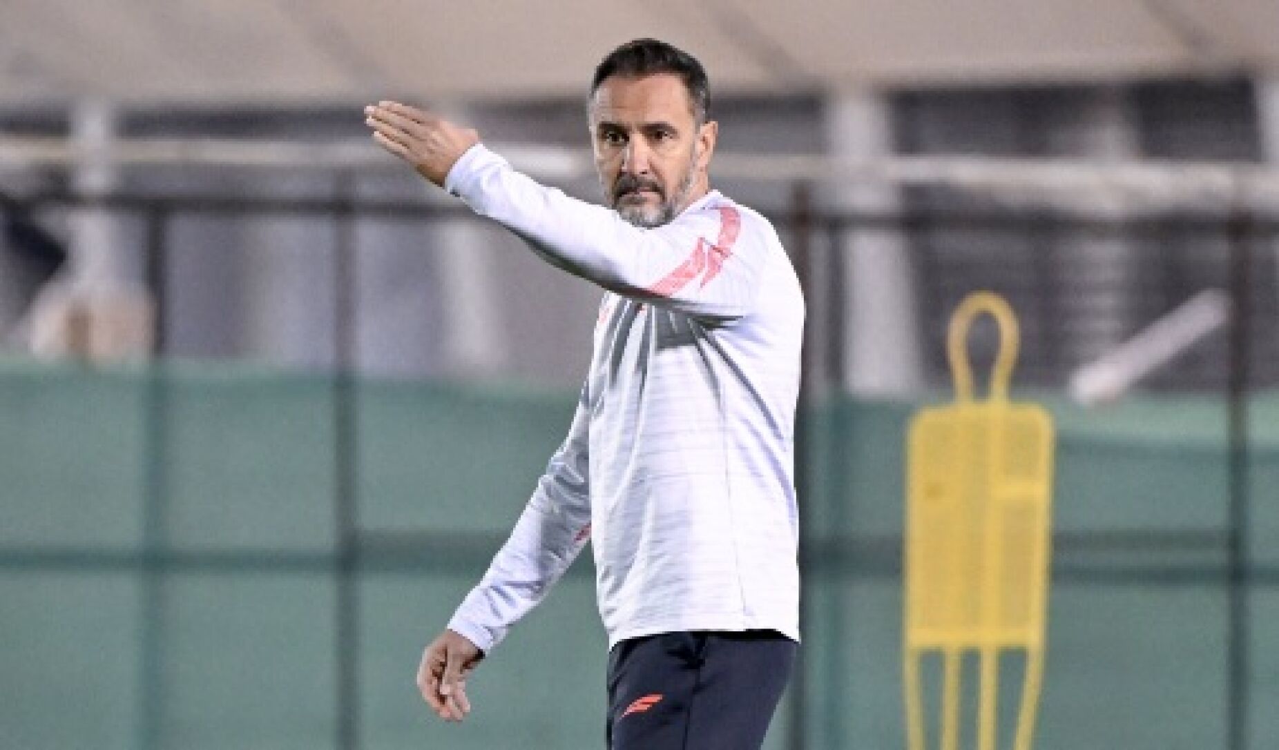 Corinthians condenado a pagar a Vítor Pereira