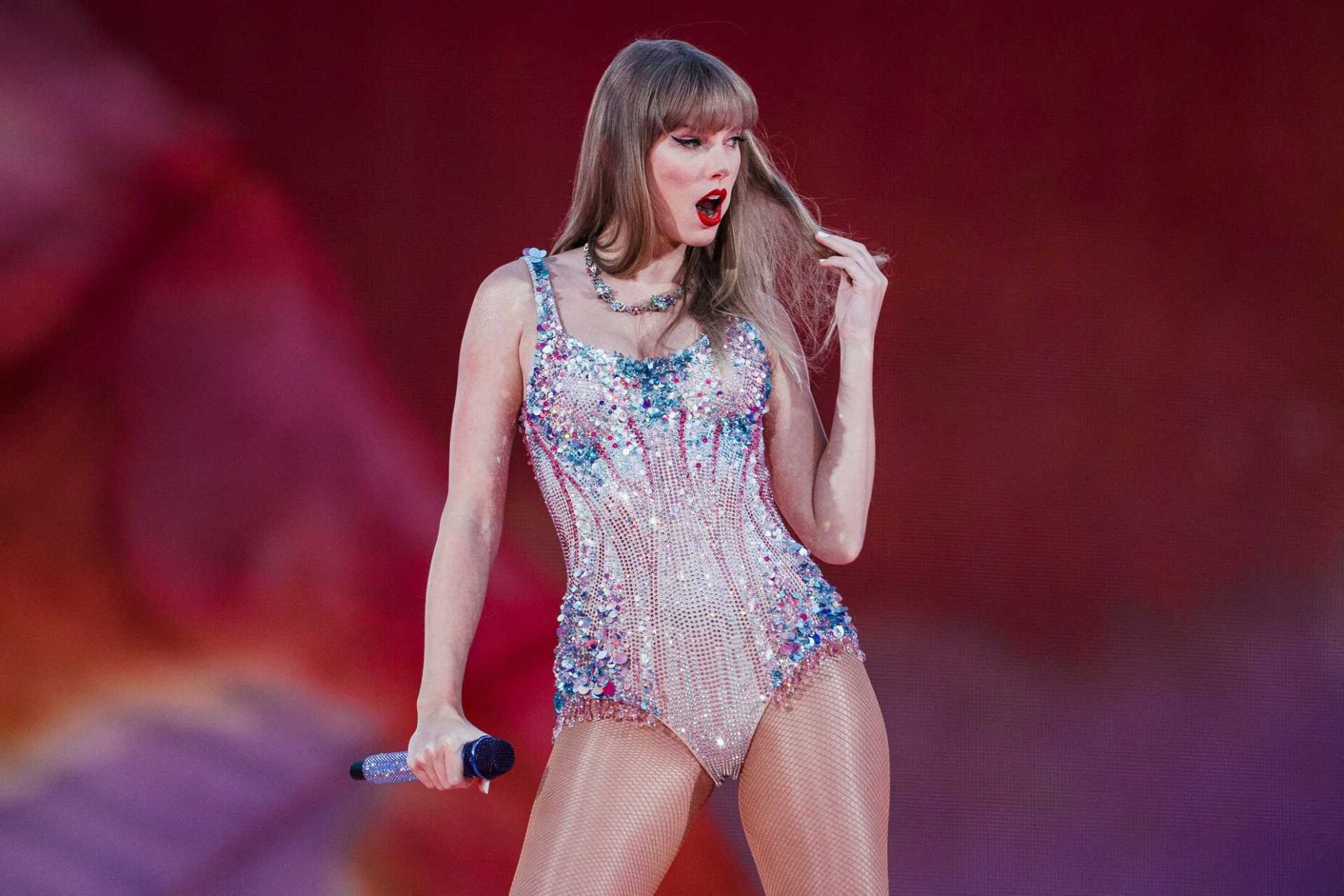 Três pessoas detidas por especulação com bilhetes para concertos de Taylor Swift no Estádio da Luz