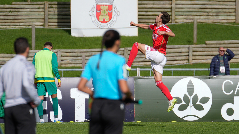 Benfica B Faz Reviravolta E Ultrapassa Mafra