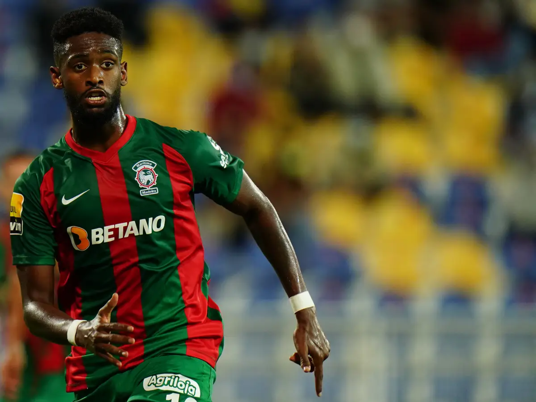 Rapid Bucareste investe 200 mil para levar Diogo Mendes do Marítimo