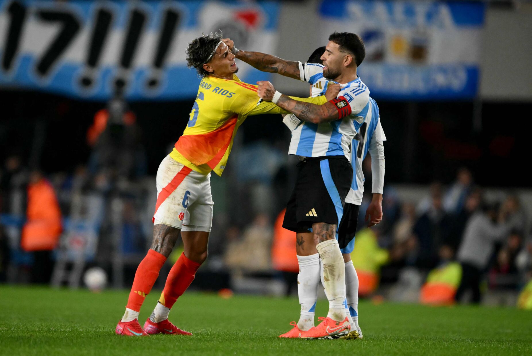 Richard Ríos e a confusão com Otamendi: "Agora vamos ganhar títulos juntos"