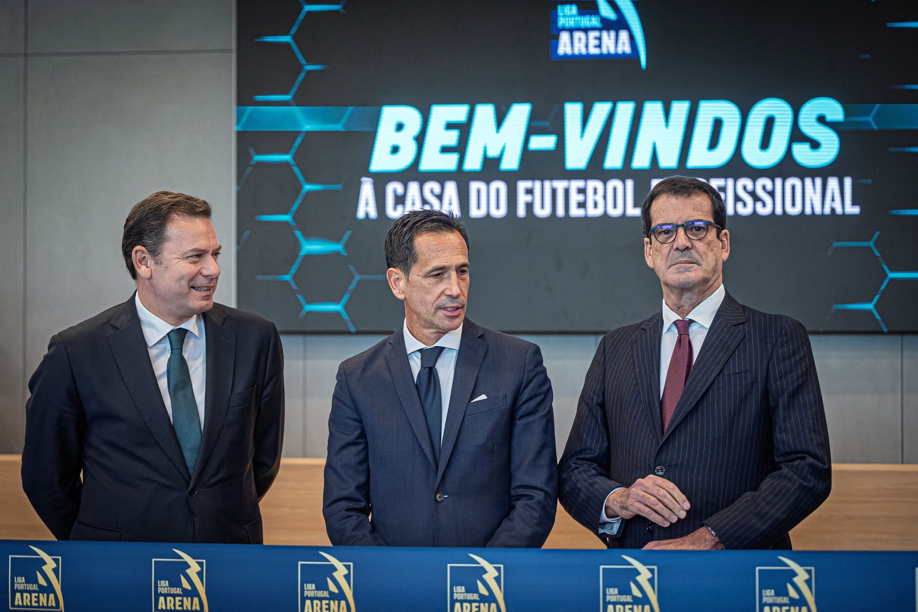 Rui Moreira não terá de deixar Câmara do Porto caso assuma funções na FPF