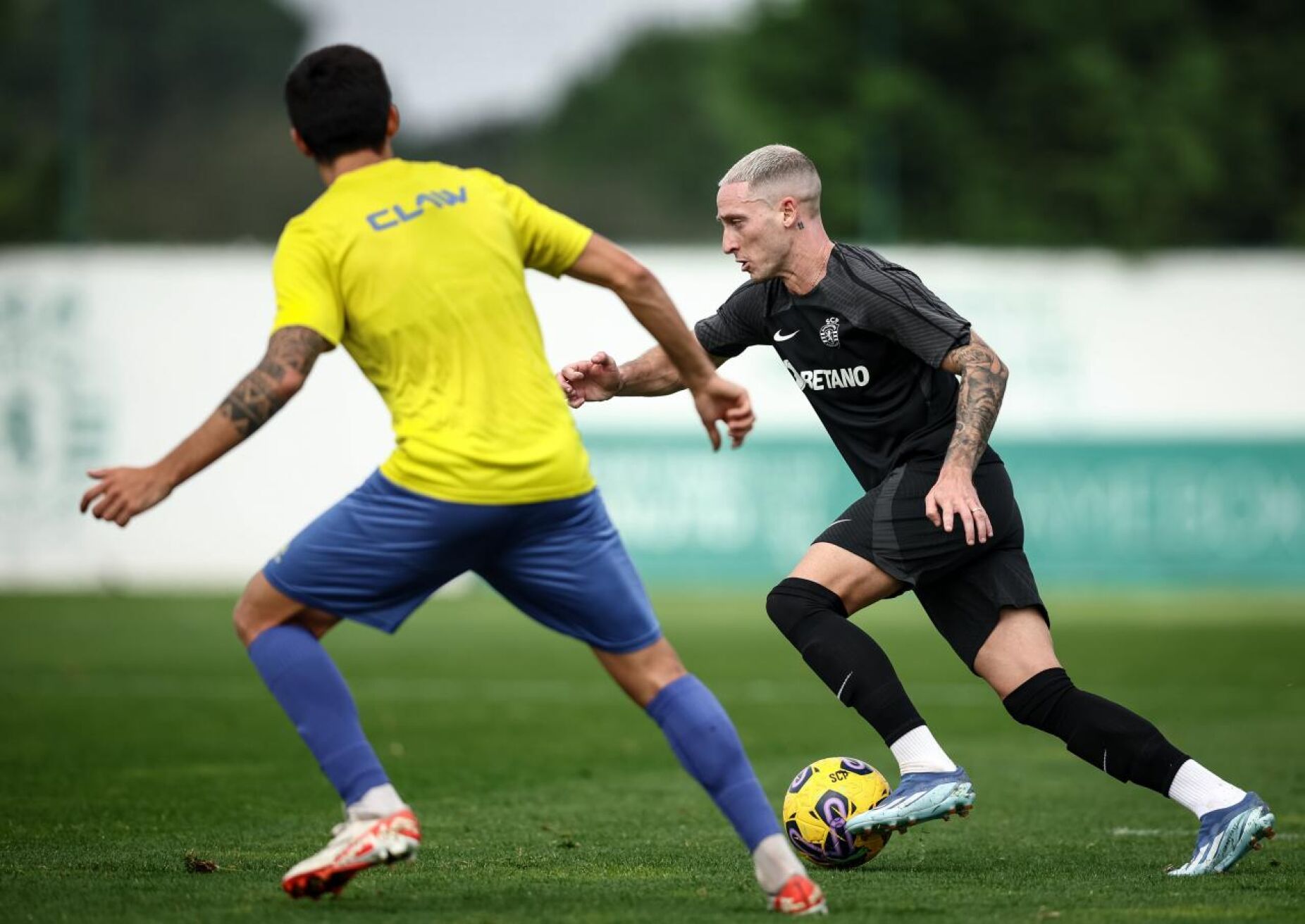 City faz jogo perfeito em Alvalade e goleia Sporting